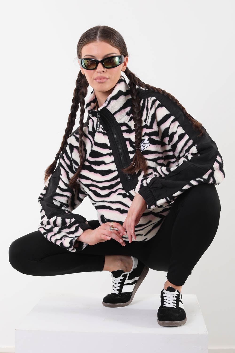 Horizon Fleece in Zebra