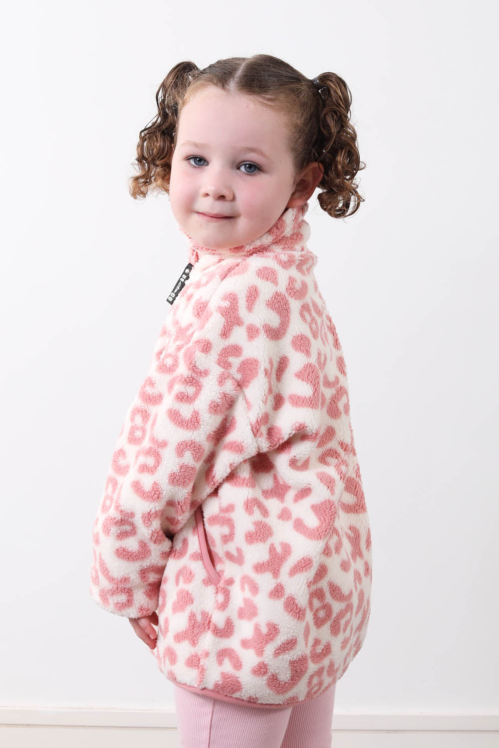 The Snuggle Kid's Fleece in Pink Leopard