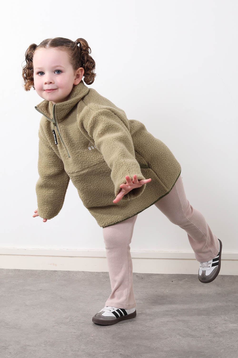 The Farrah Kid's Fleece in Khaki