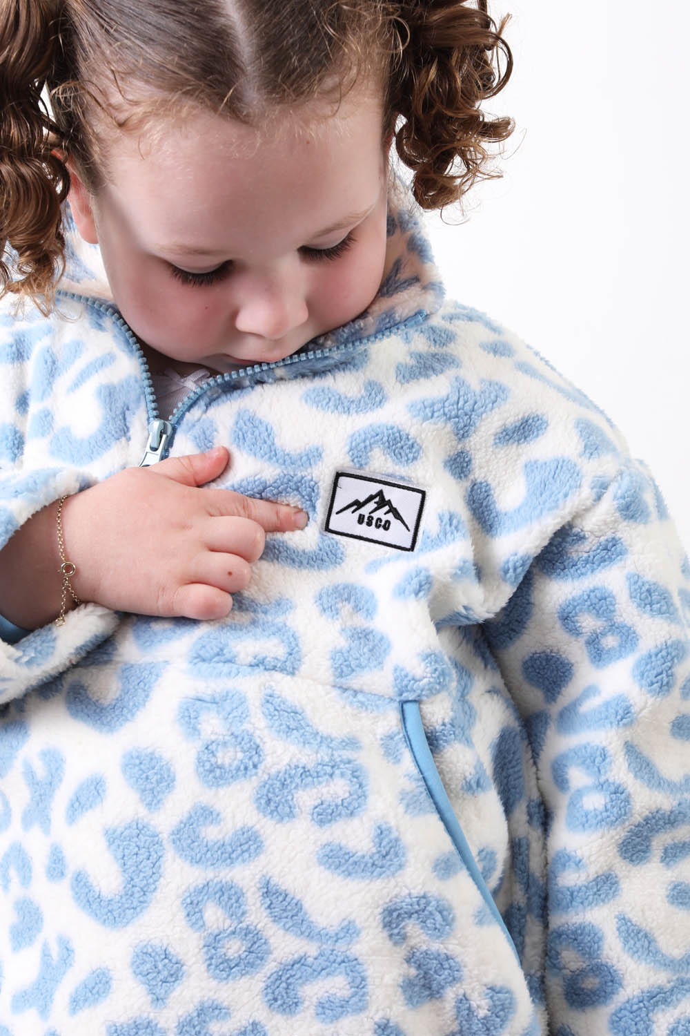 The Snuggle Kid's Fleece in Blue Leopard