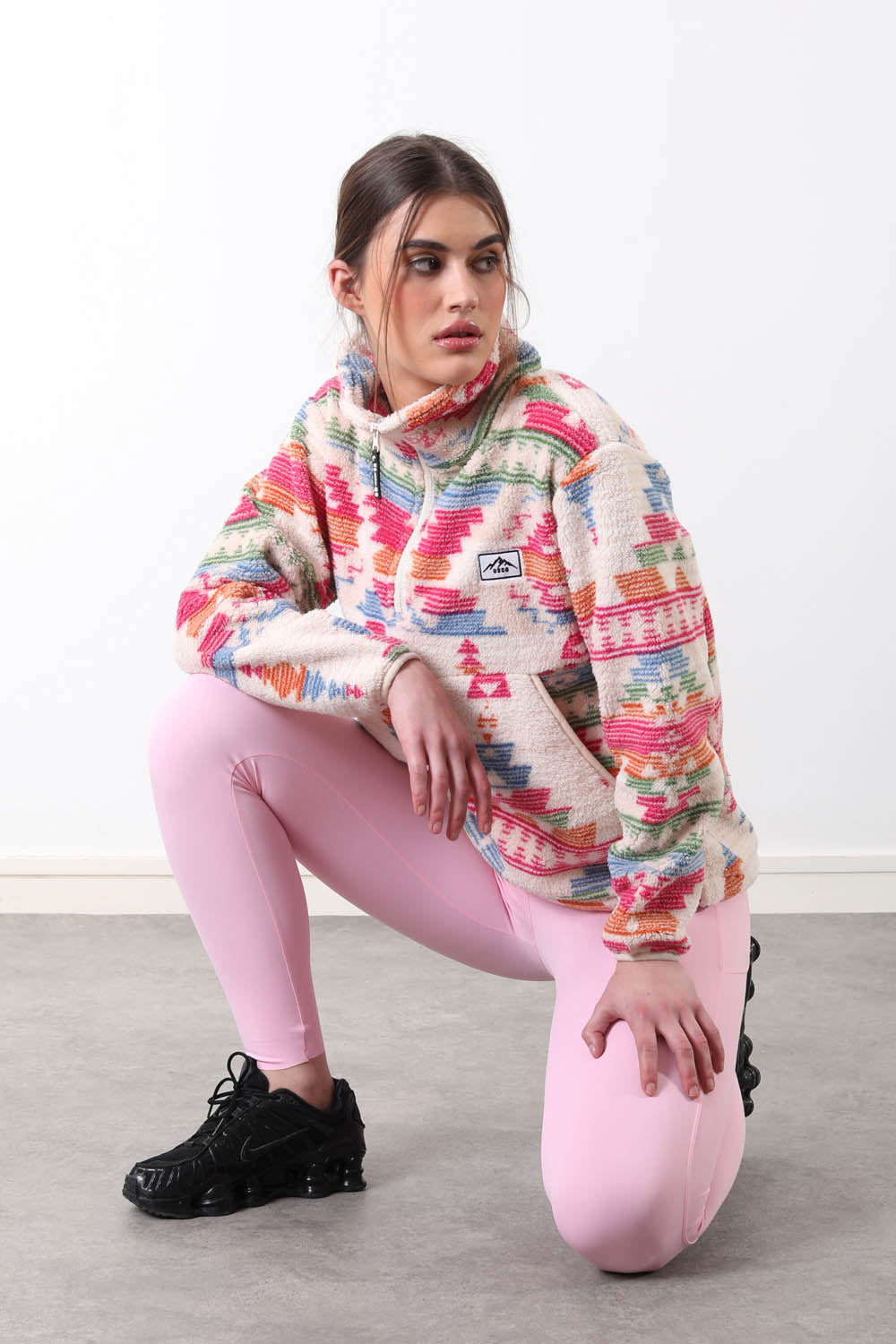 The Trek fleece in Rainbow Abstract