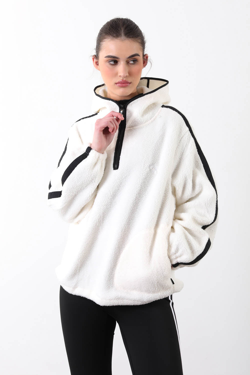 The Echo Fleece in White