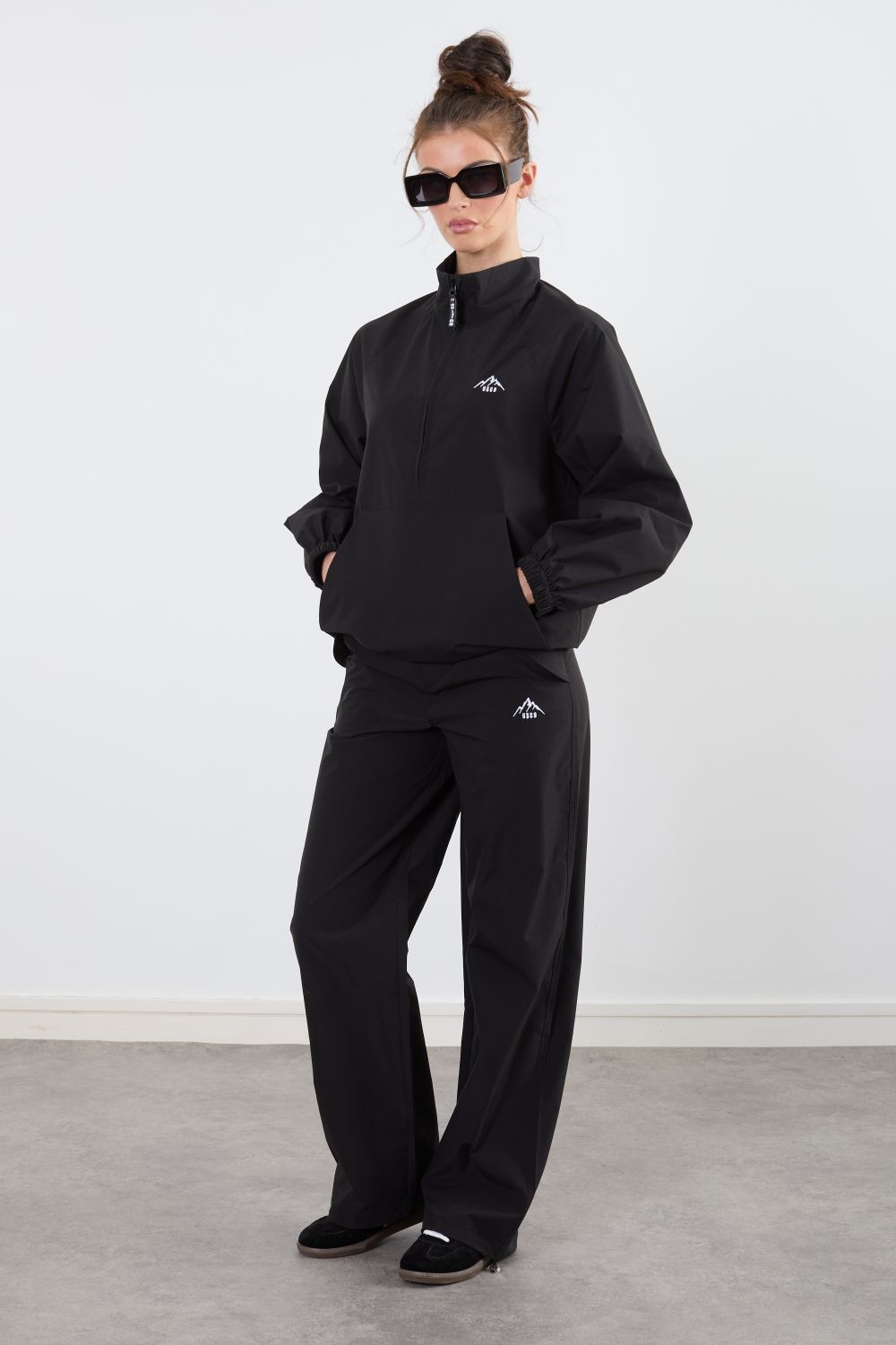 The Grid Tracksuit Half Zip In Black