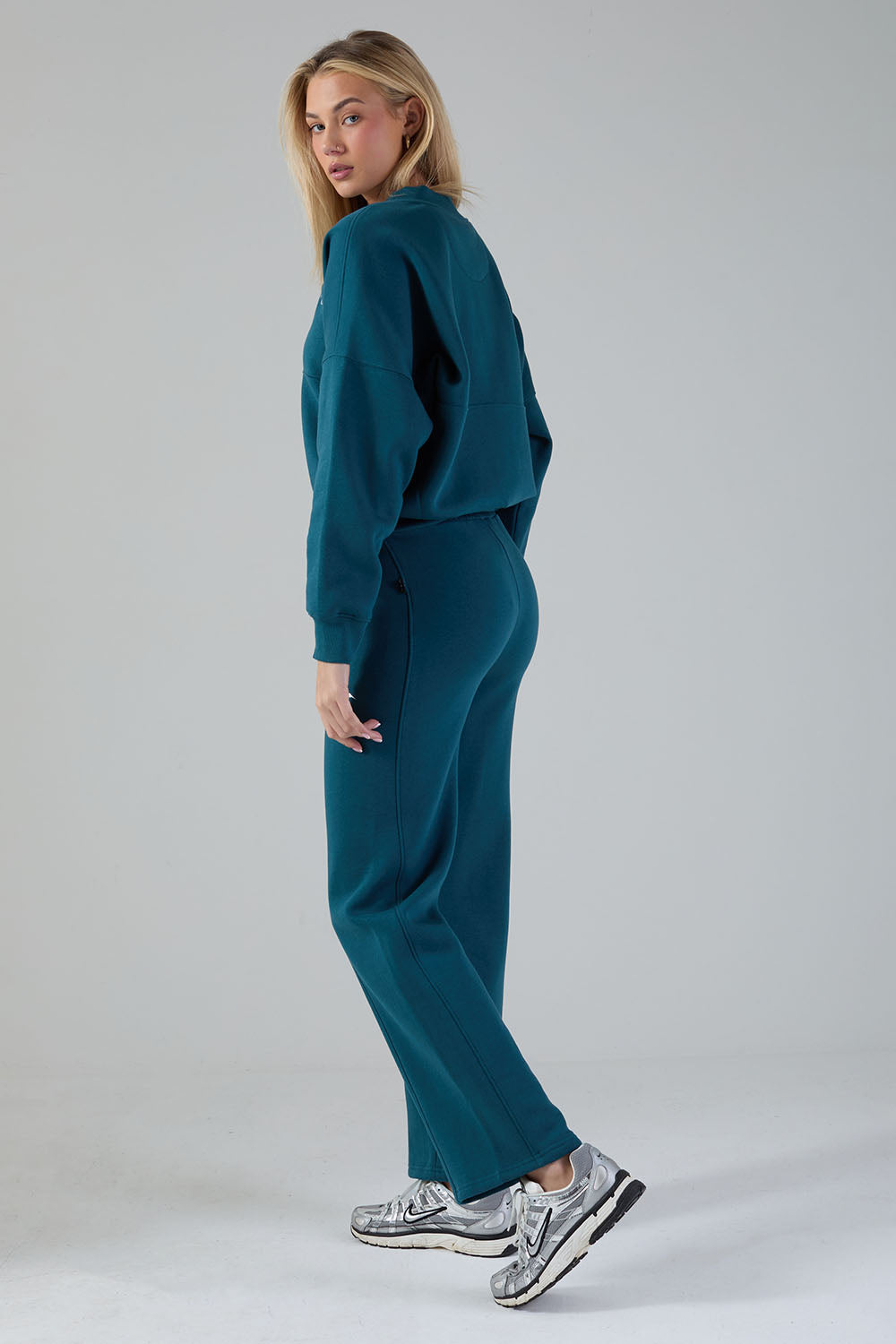 The Apex Tracksuit in Teal