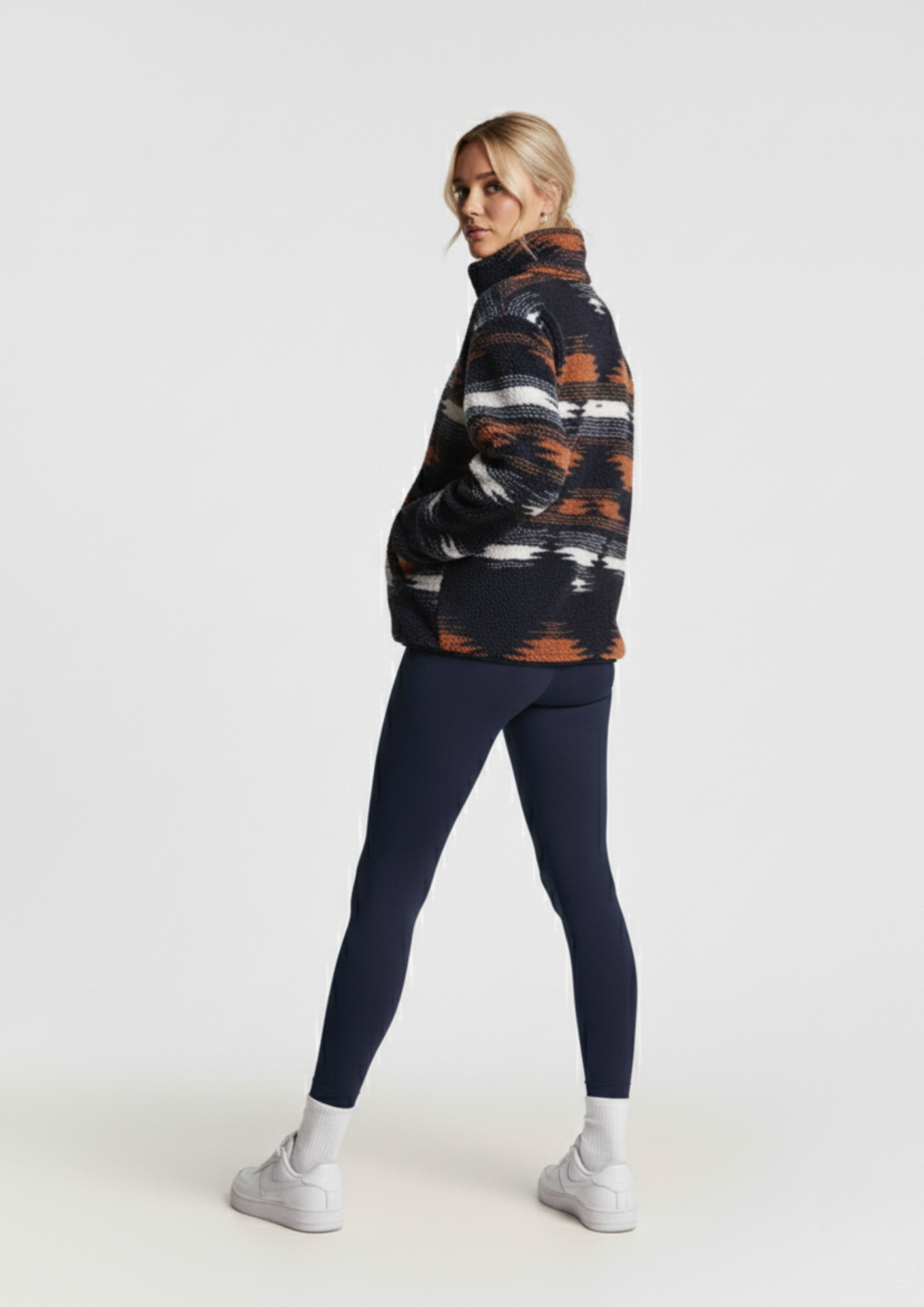 The Trek fleece in Navy Abstract