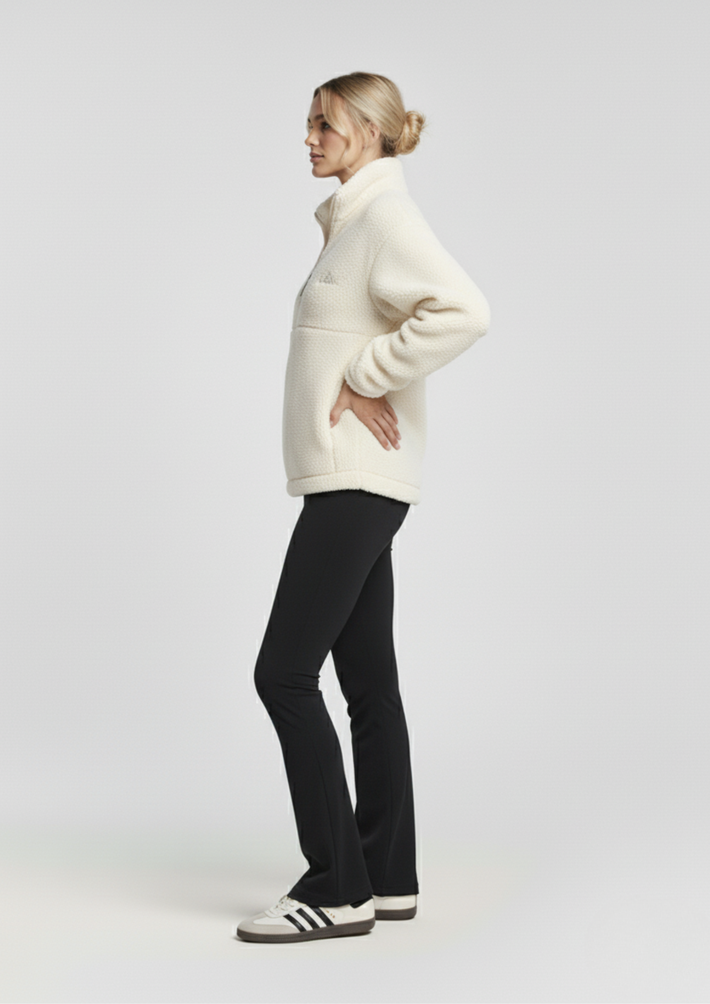The Peak Fleece In Ivory