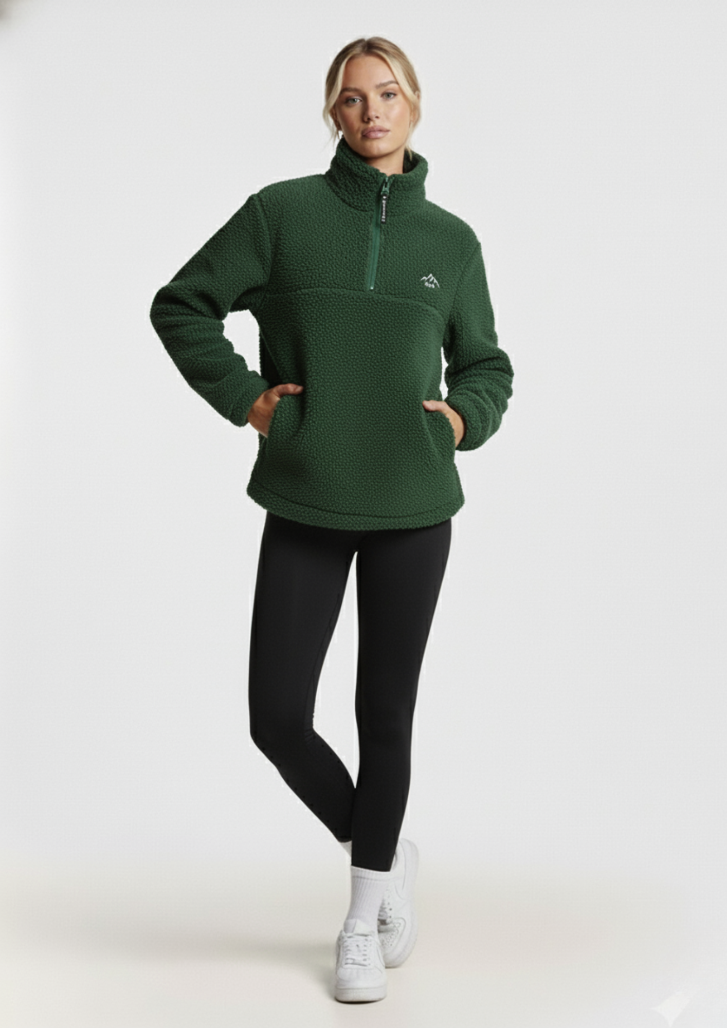 The Peak Fleece In Forest Green