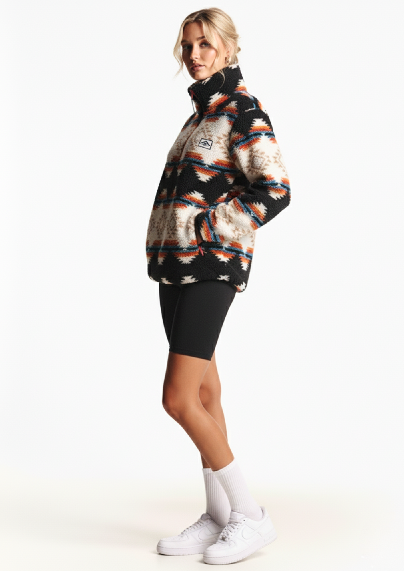 The Trek fleece in Black Aztec