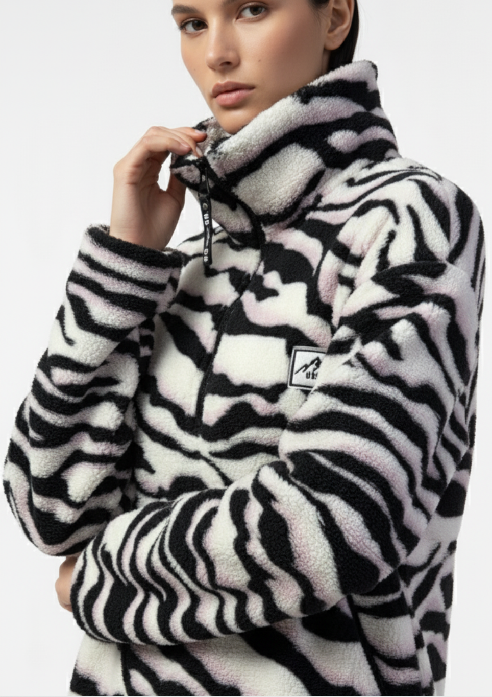 The Trek fleece in Zebra