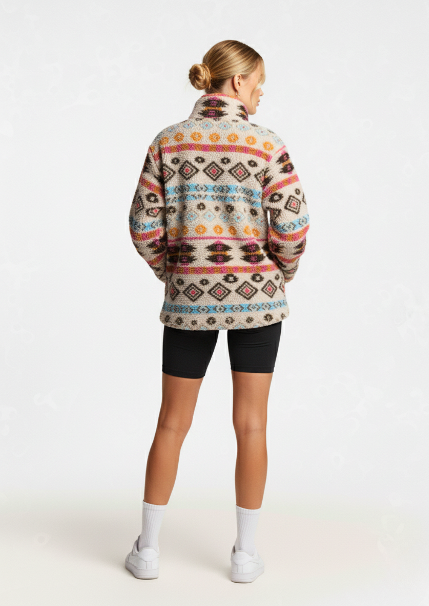 The Trek fleece in Hot Pink Aztec