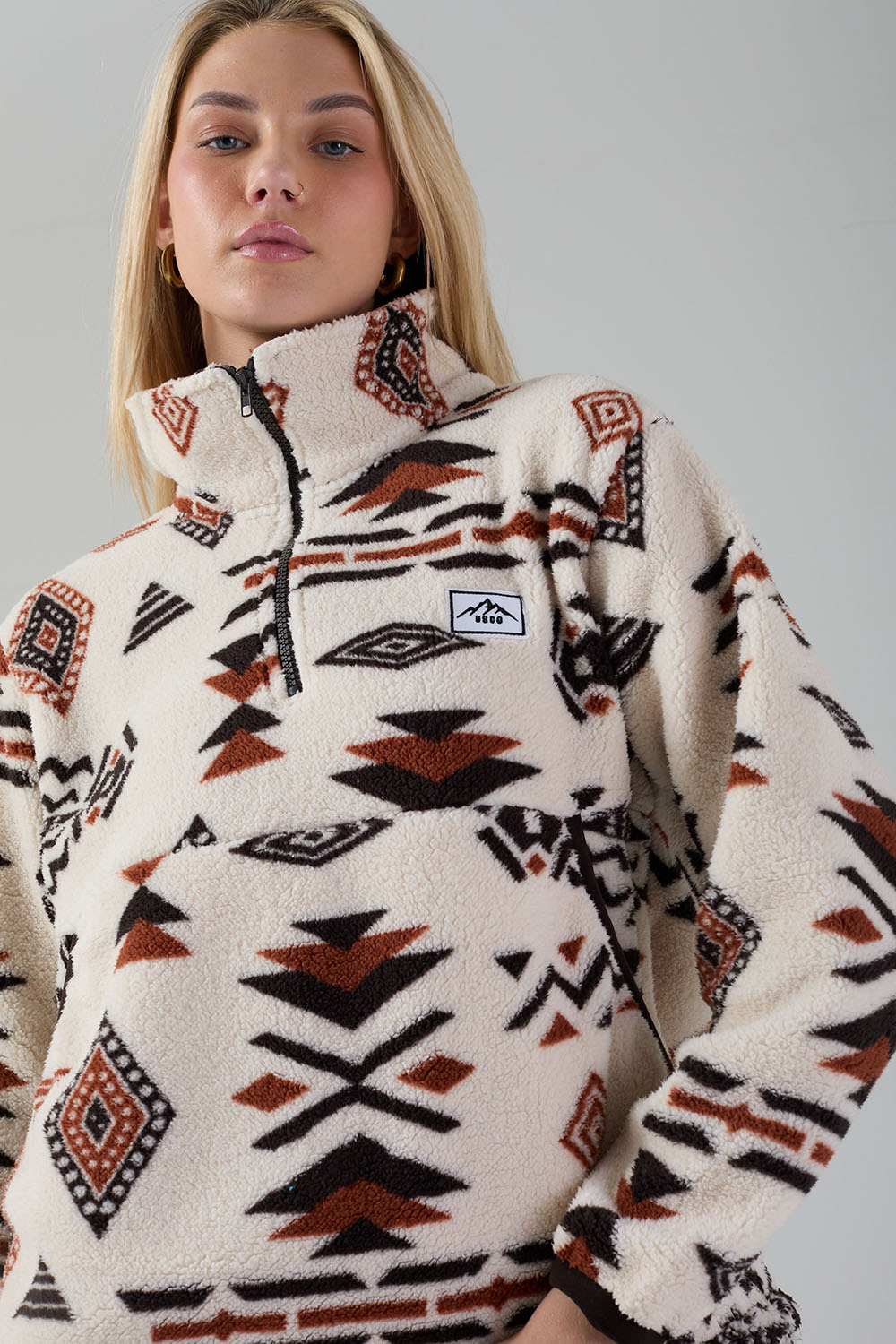 Molly Fleece In brown aztec