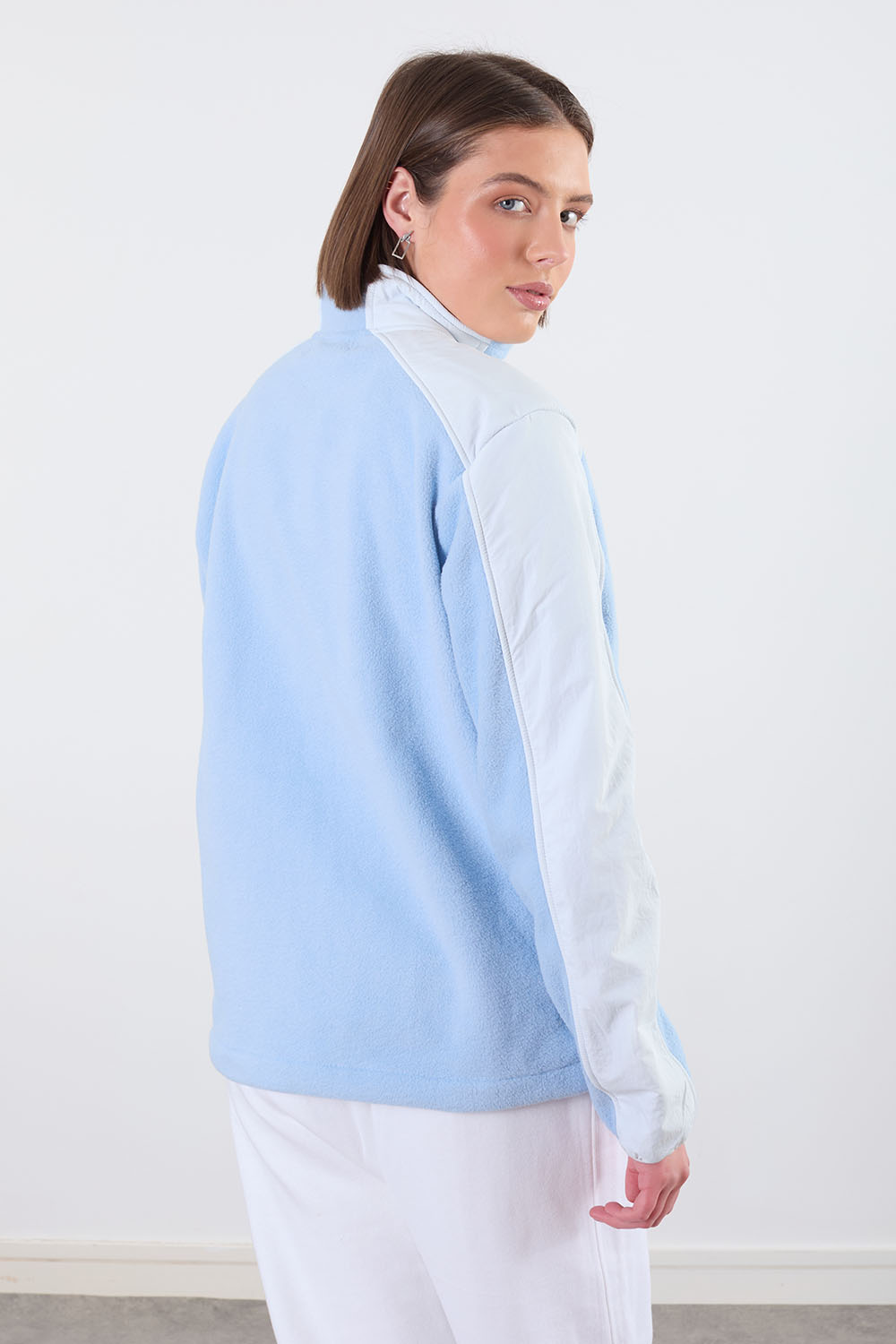 The Strider Fleece in Blue