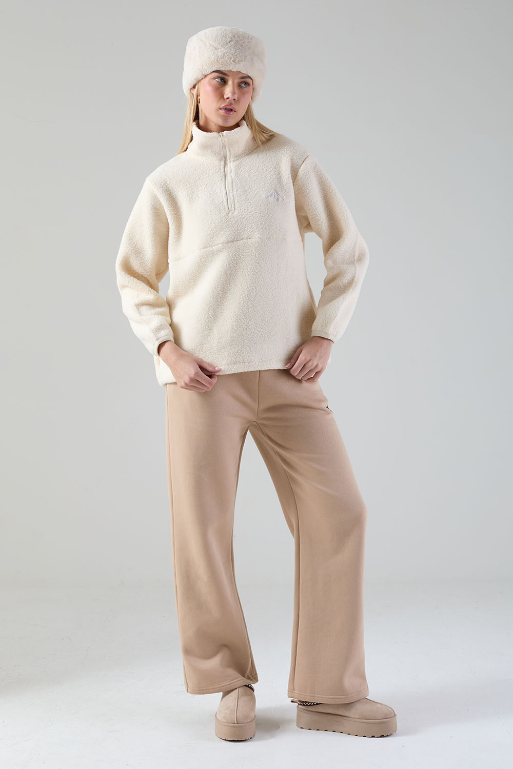 Molly Fleece In cream