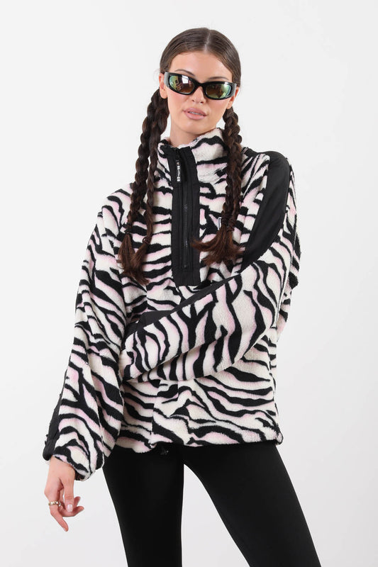 Horizon Fleece in Zebra