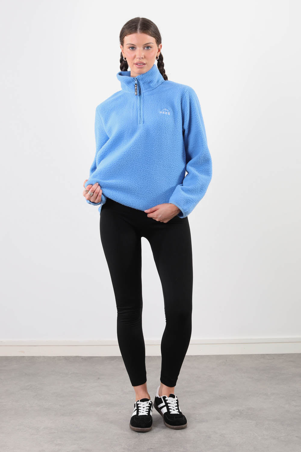 The Chroma Fleece In Blue