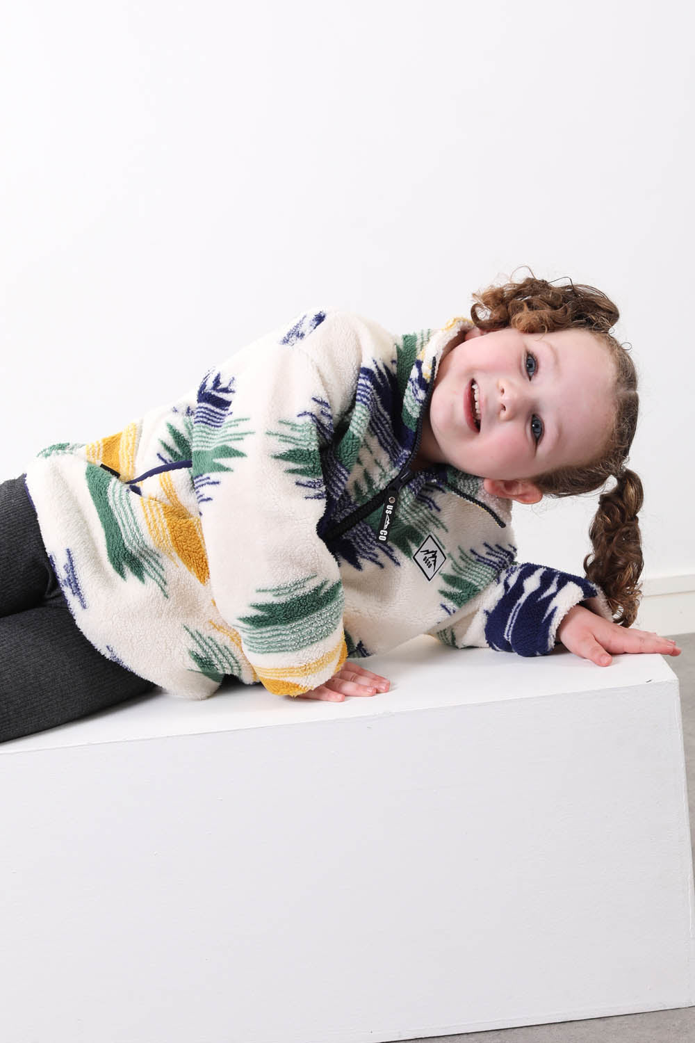 The Snuggle Kid's Fleece in Blue Abstract