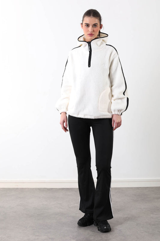 The Echo Fleece in White