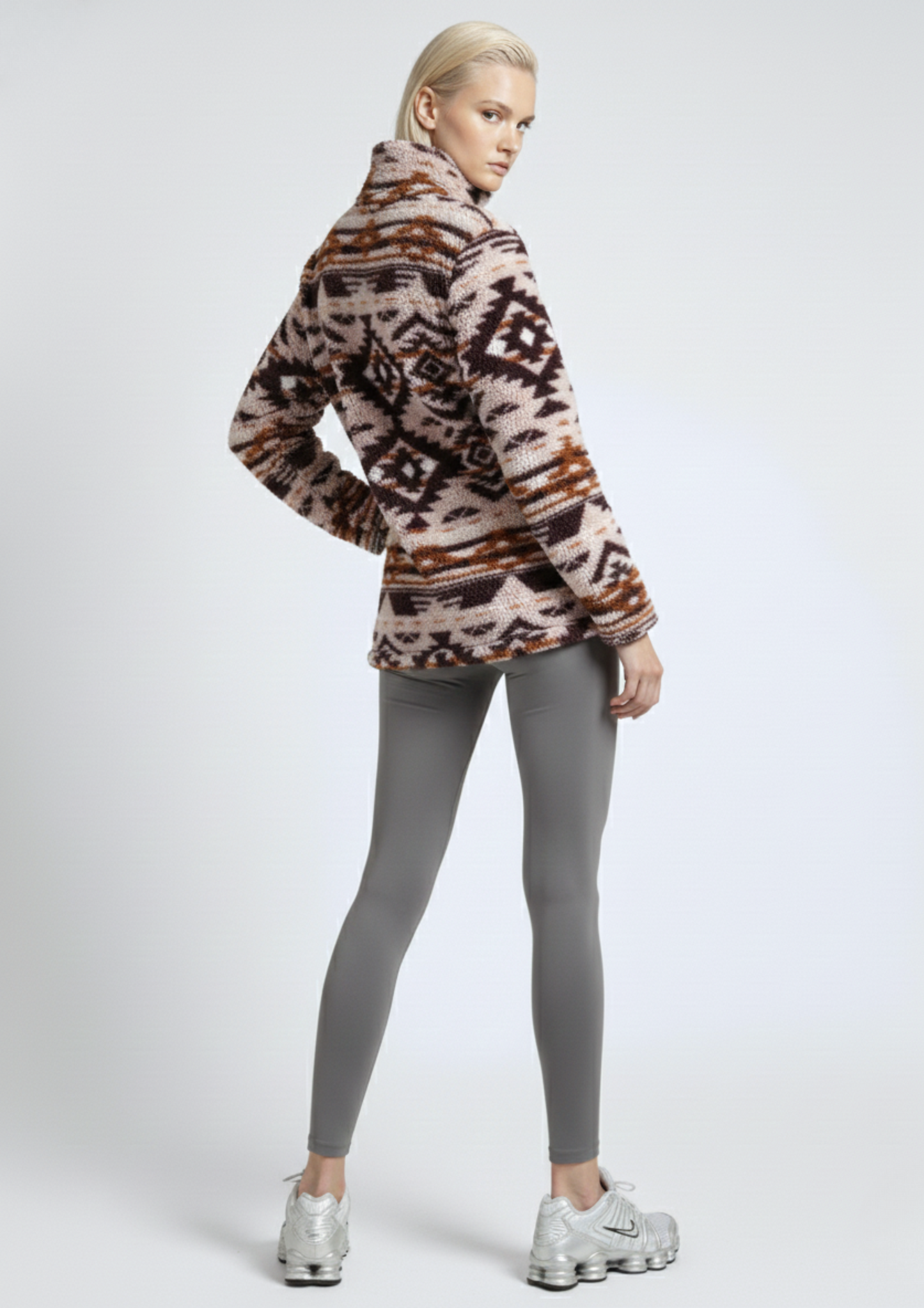 The Trek fleece in Burgundy Aztec