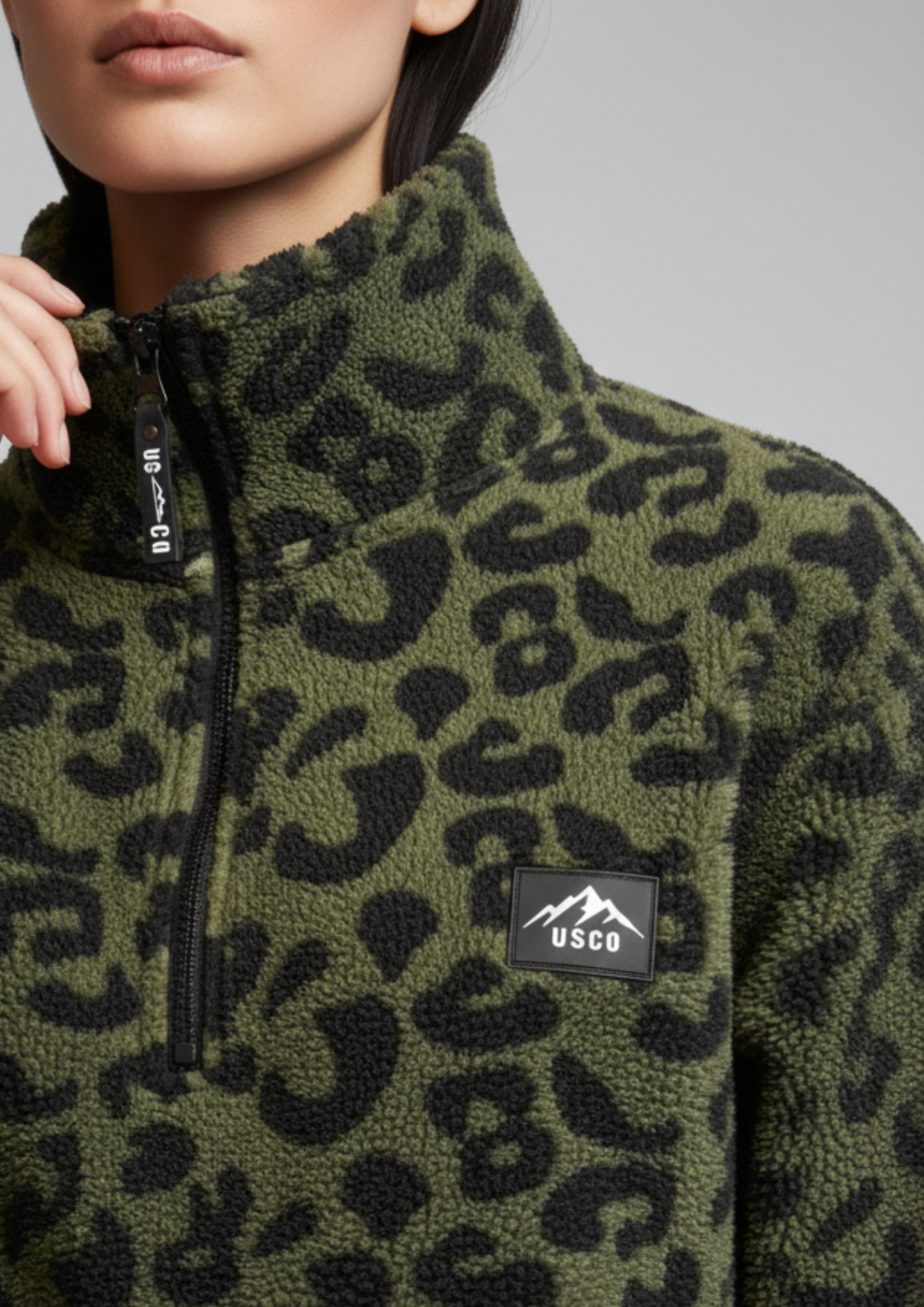 The Trek fleece in Green Leopard