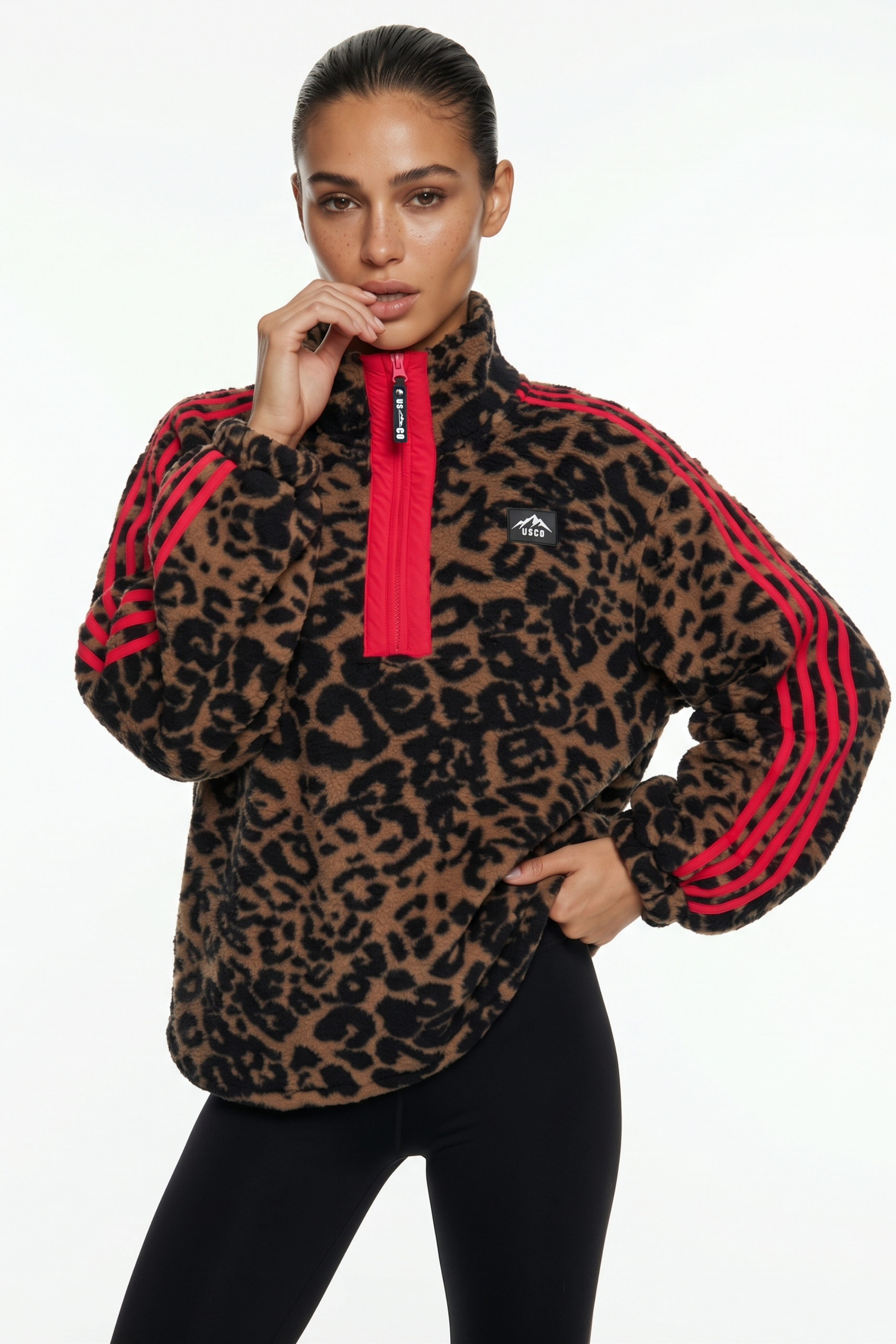 THE VECTOR FLEECE IN LEOPARD
