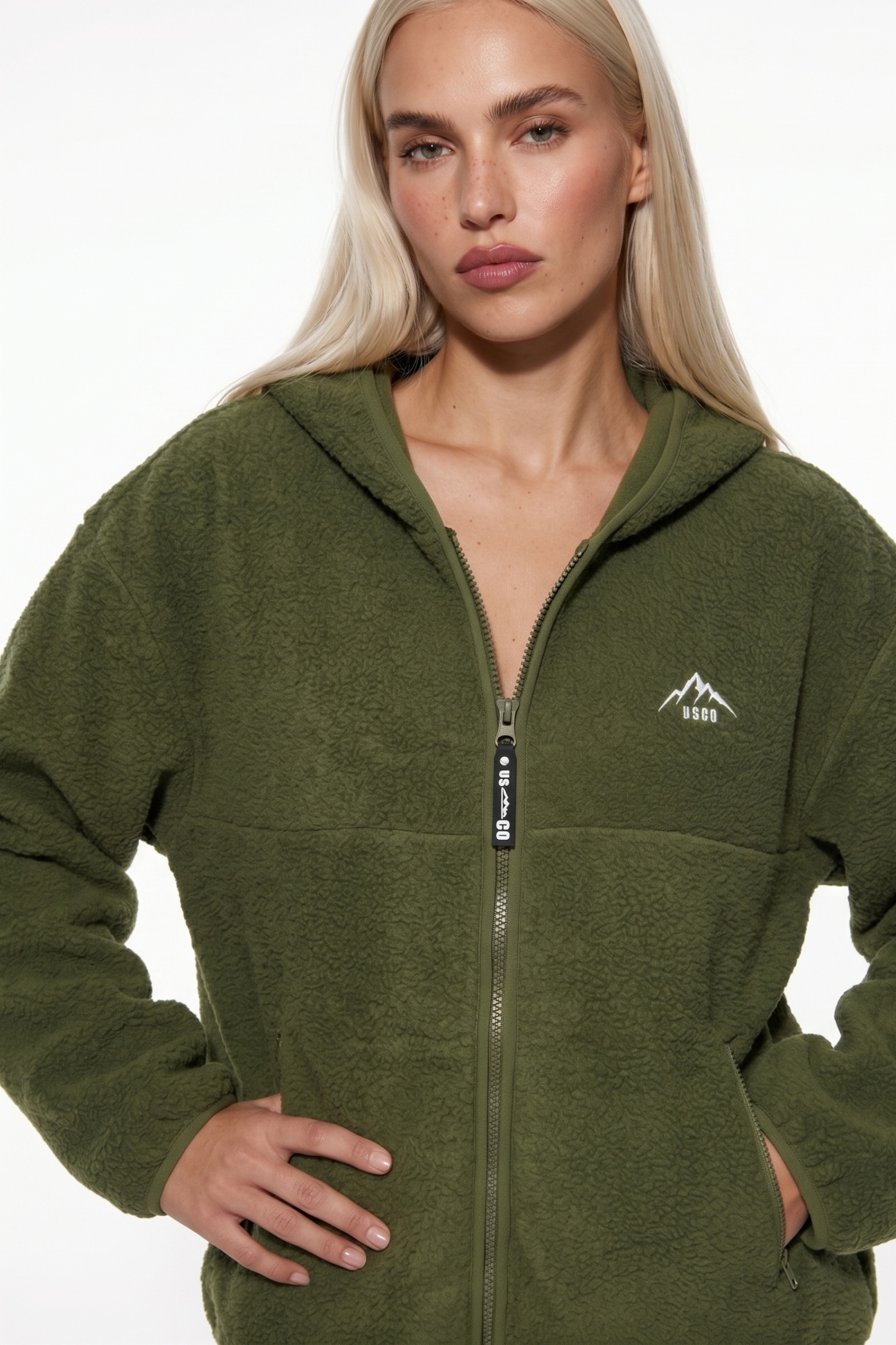 The Oslo Fleece in khaki