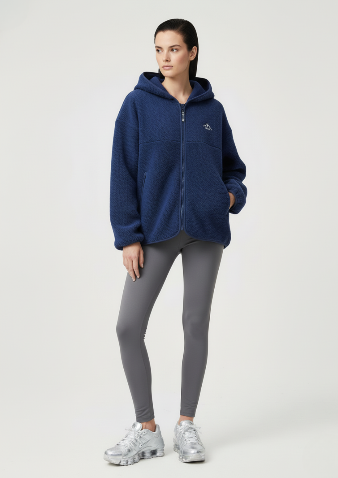 The Oslo Fleece in Navy