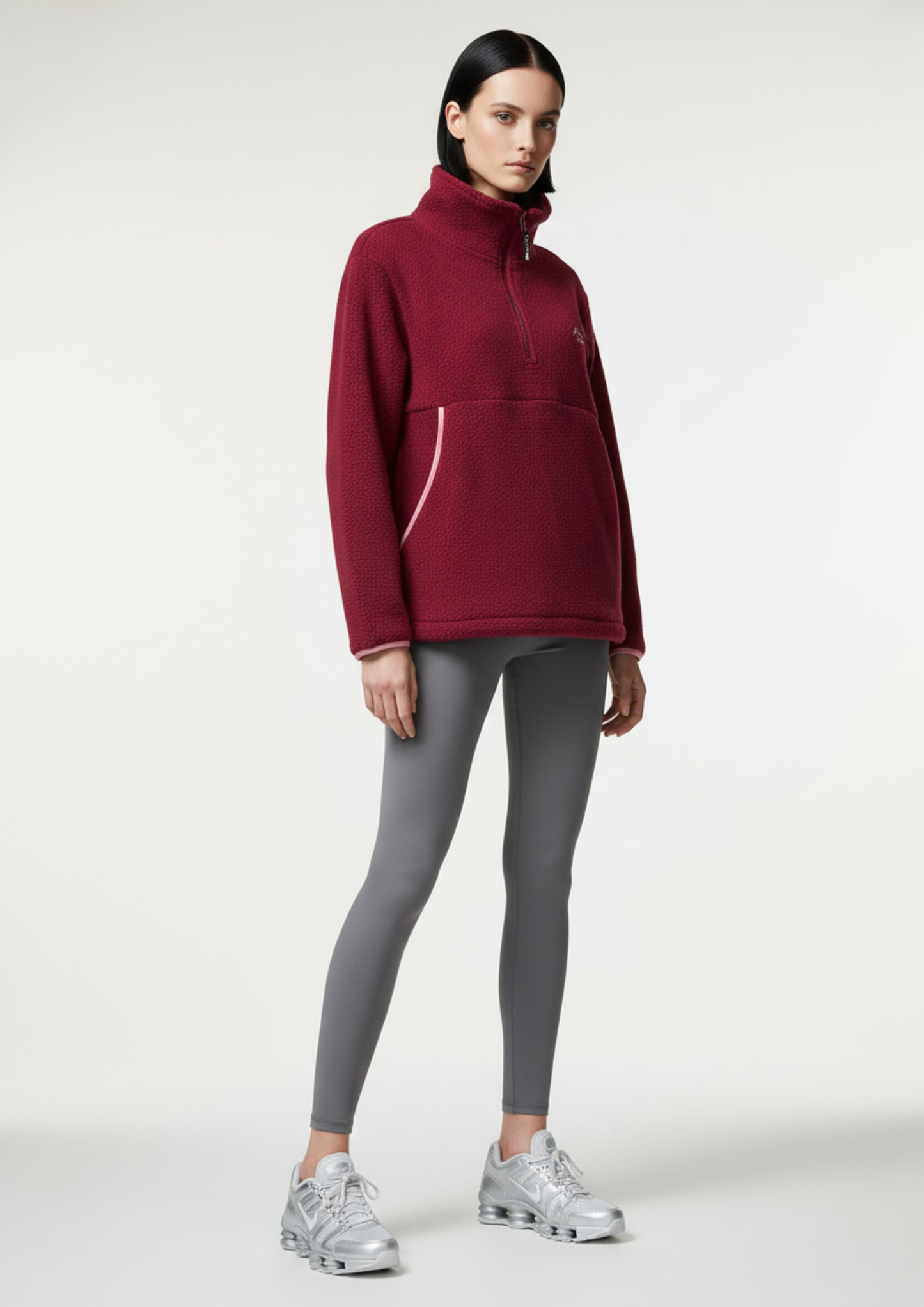 The Nexus Fleece in Burgundy Contrast