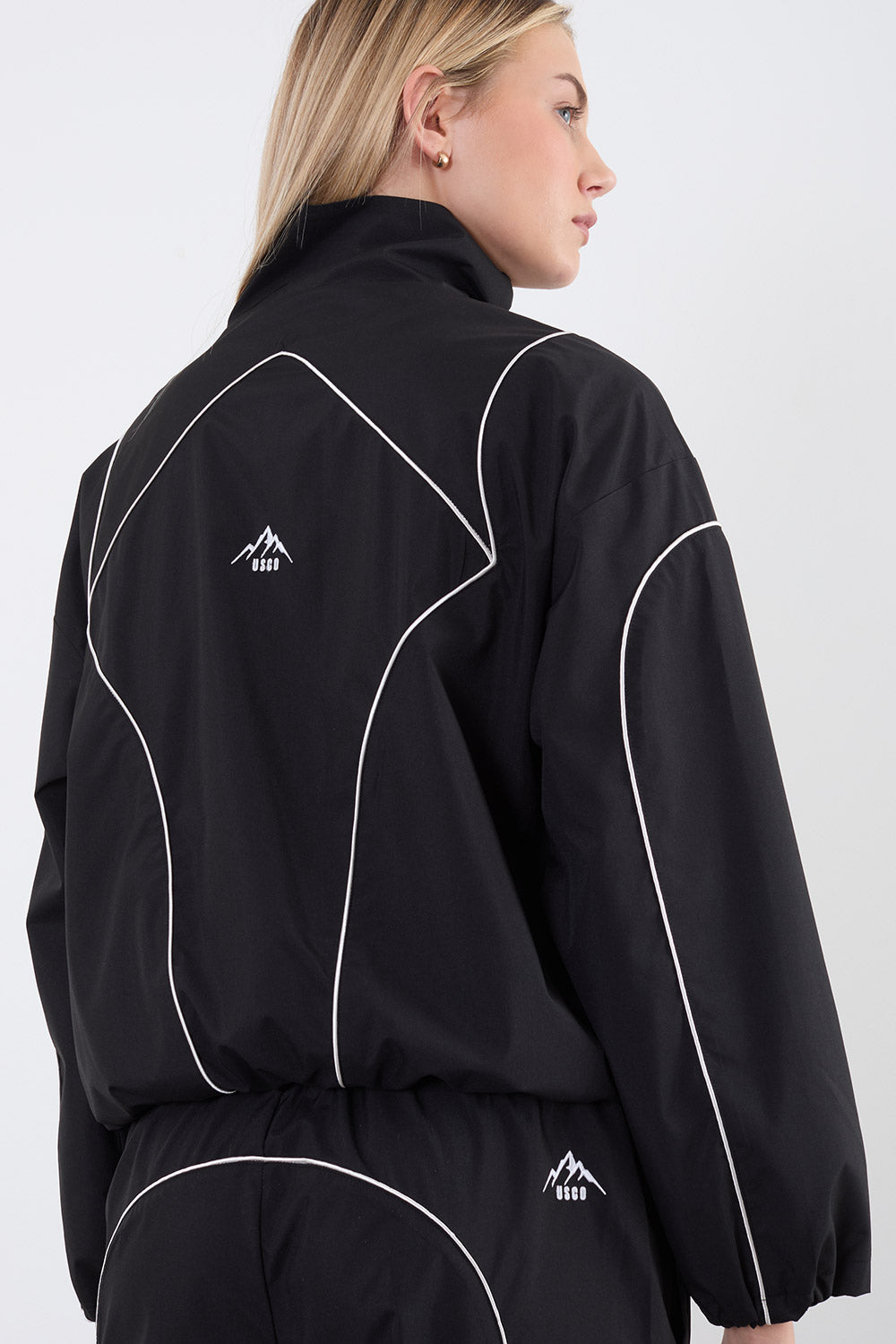 The Tech X Suit Jacket in Black