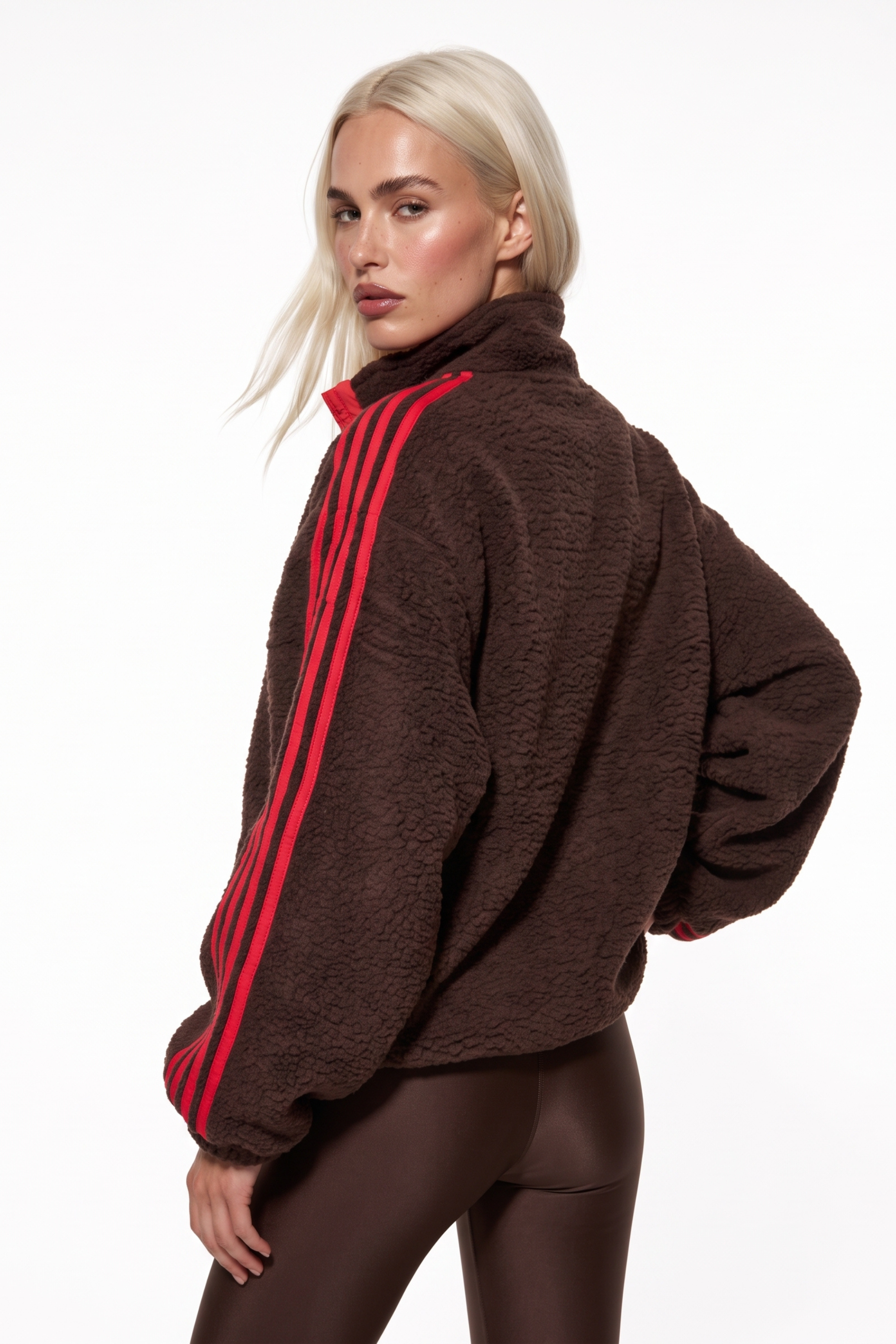 THE VECTOR FLEECE IN CHOCOLATE