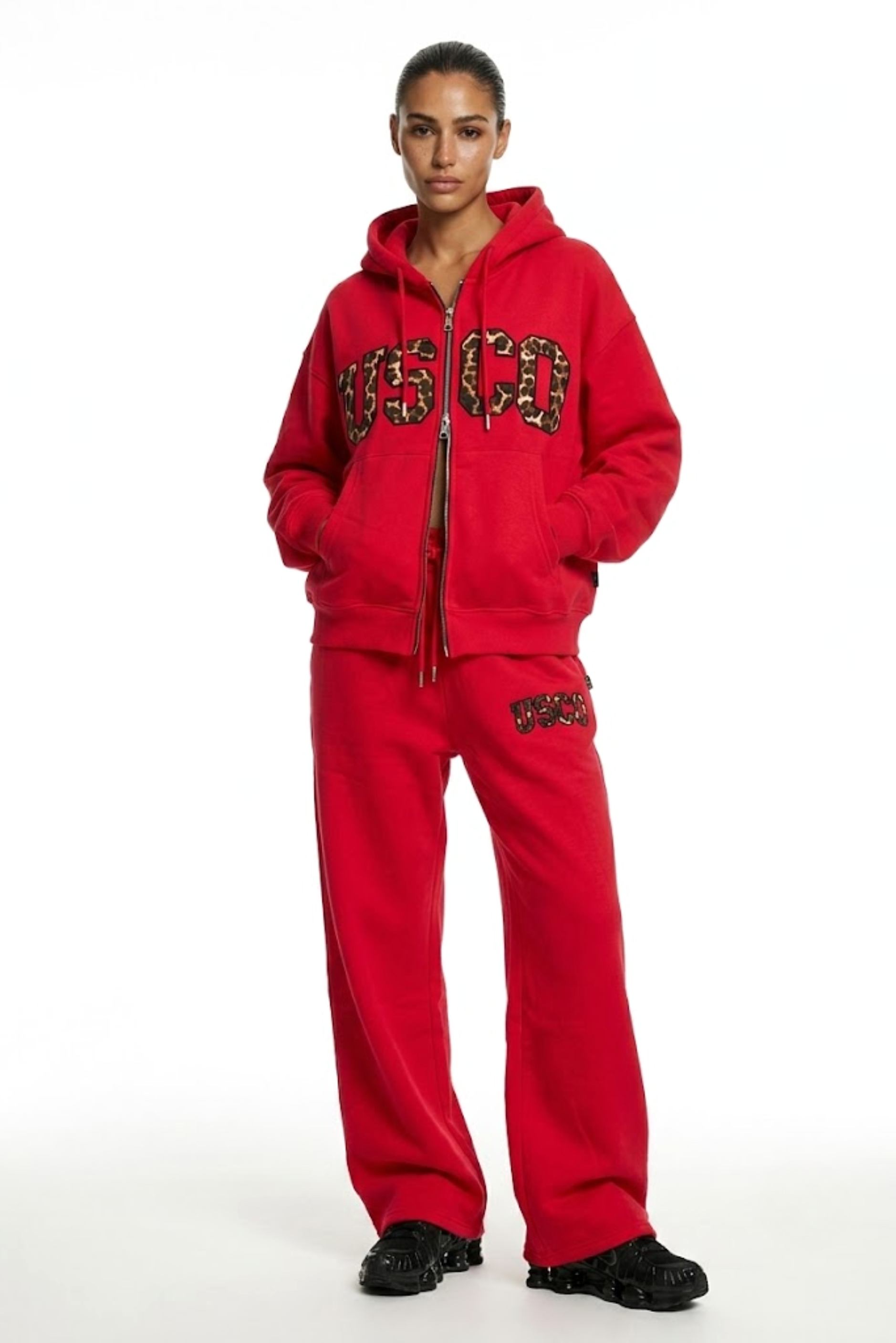 THE UNTAMED TRACKSUIT IN RED