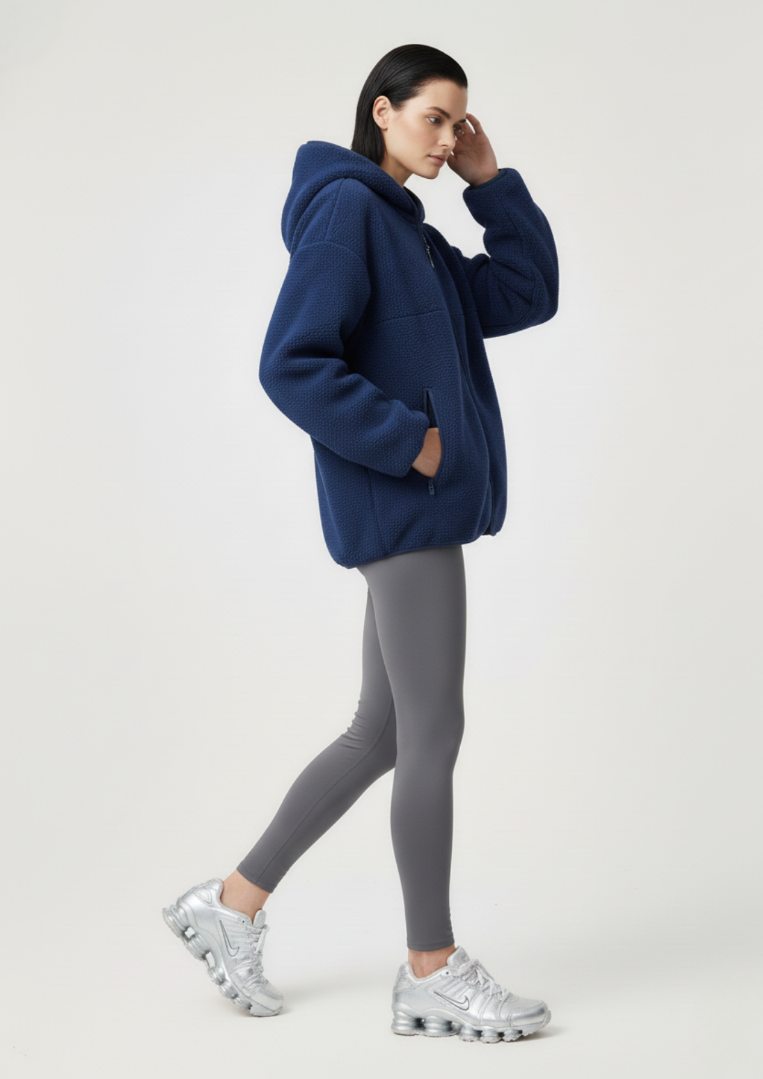 The Oslo Fleece in Navy