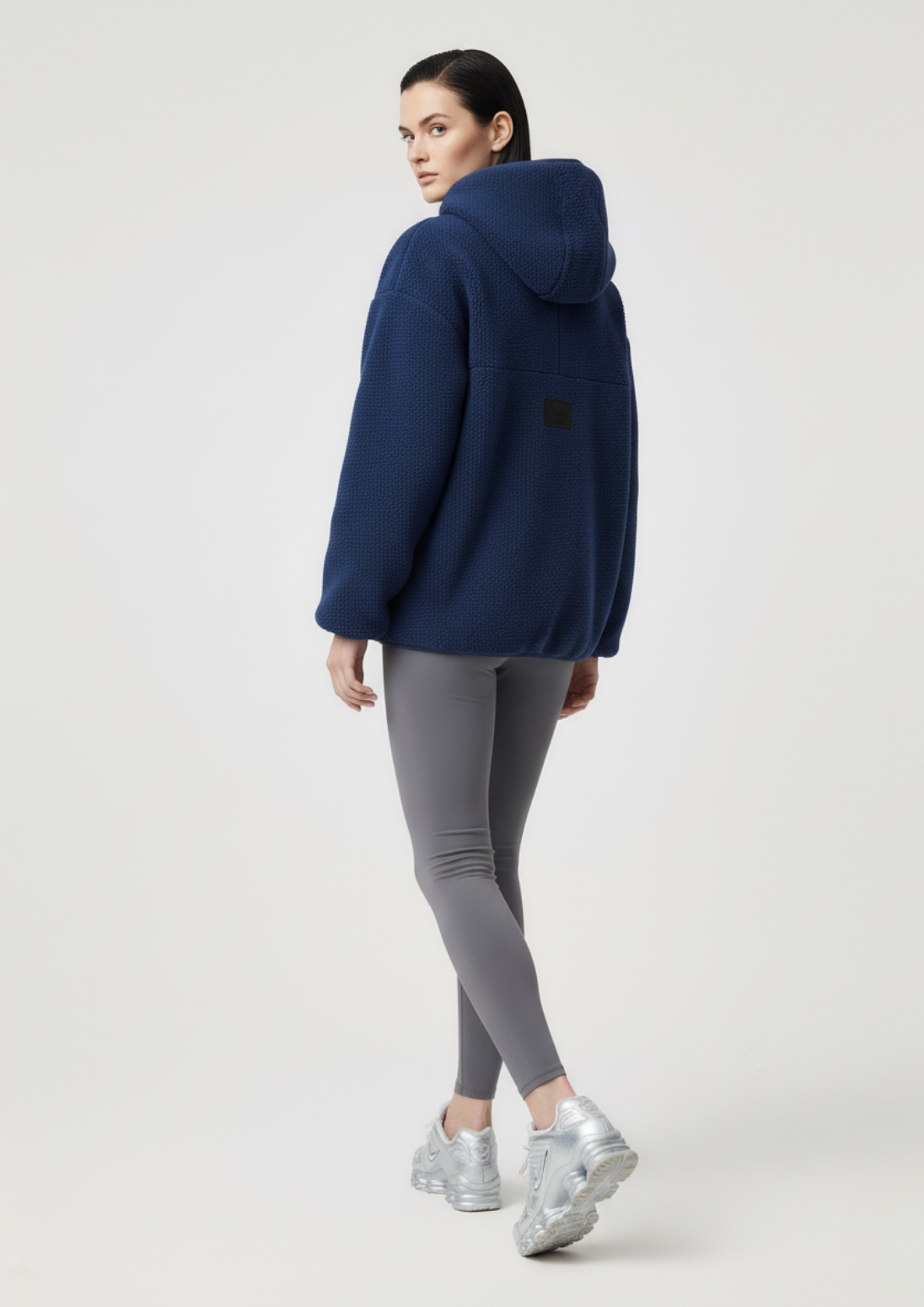 The Oslo Fleece in Navy