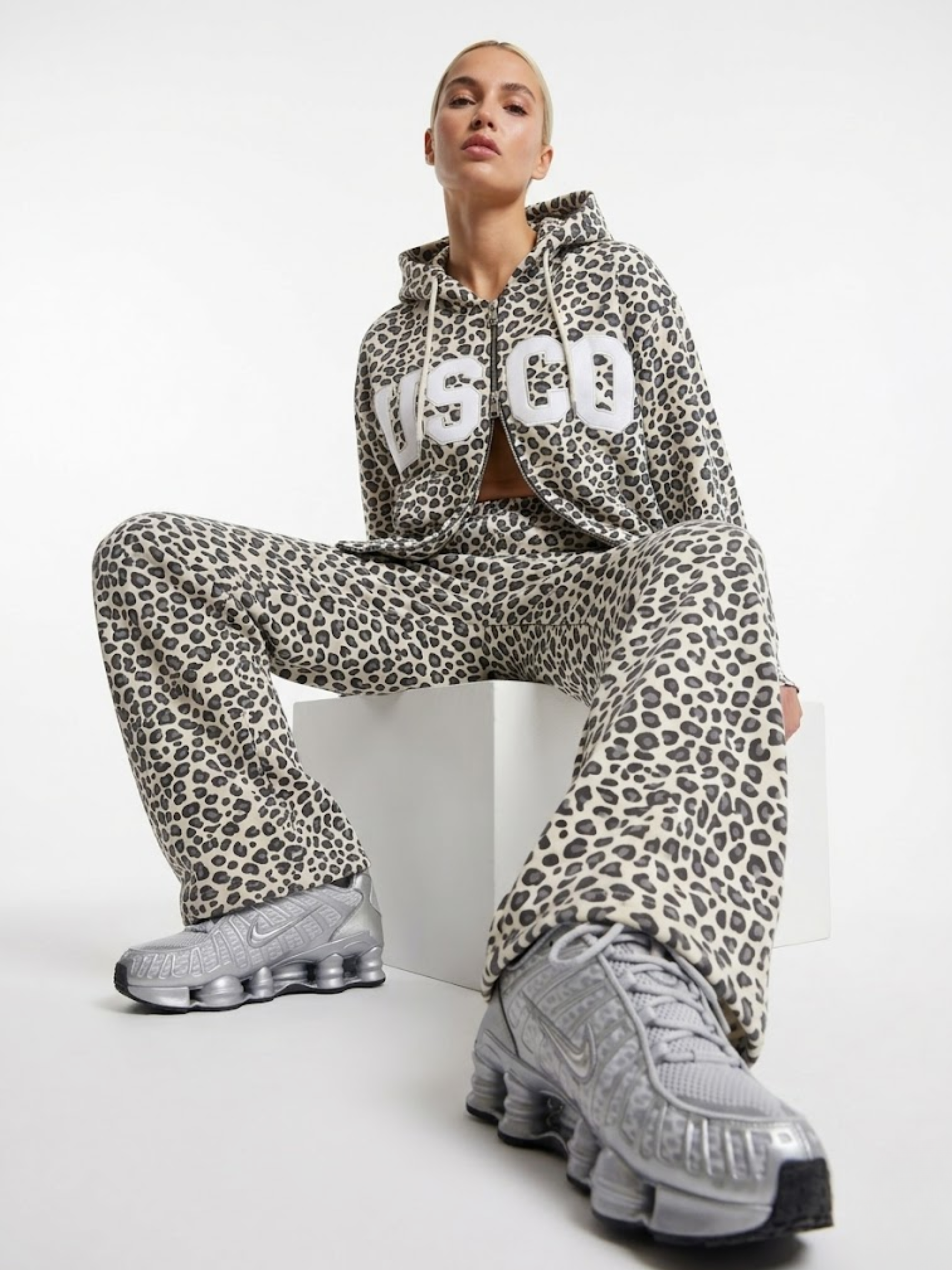 THE UNTAMED TRACKSUIT IN LEOPARD PRINT