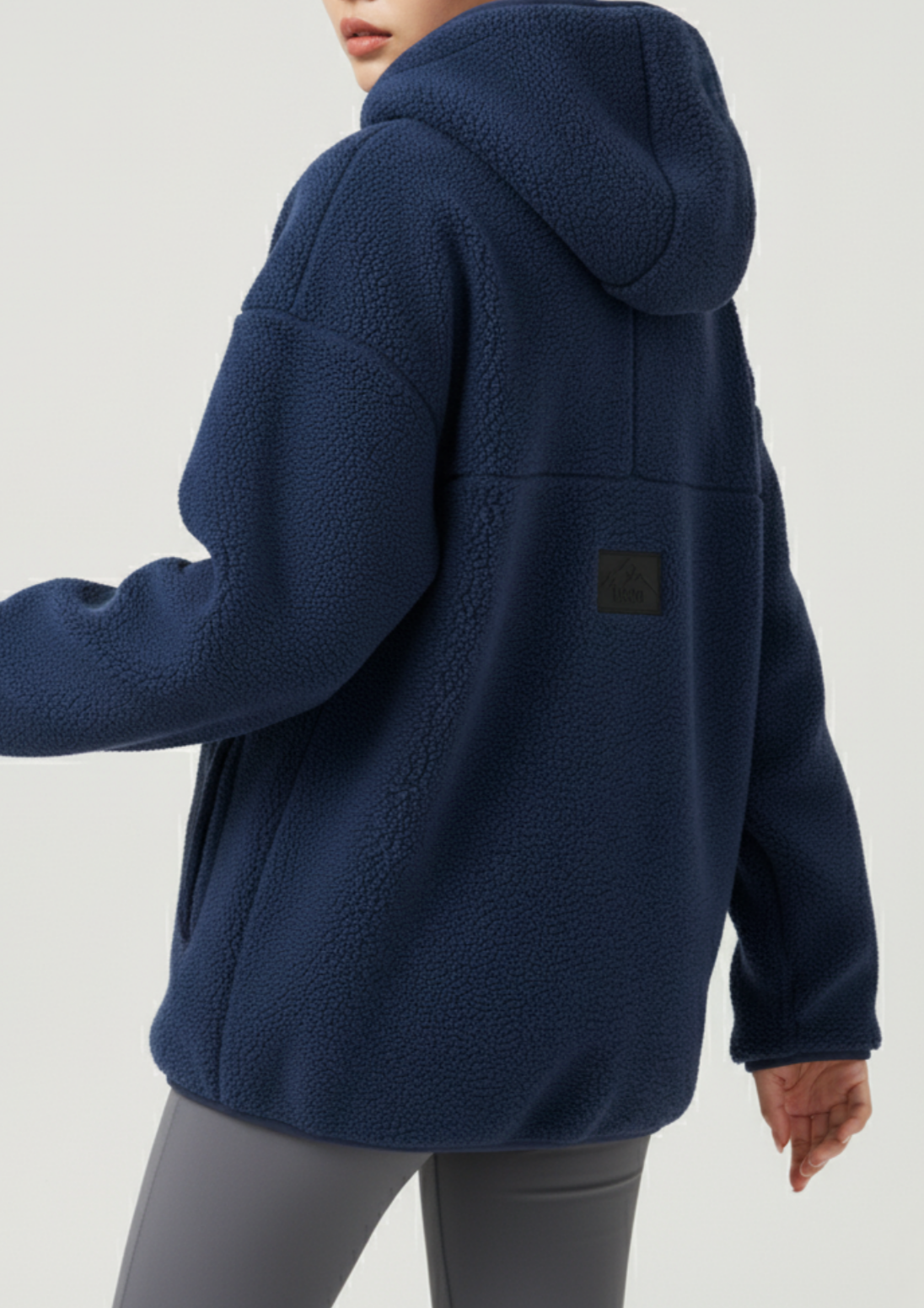 The Oslo Fleece in Navy