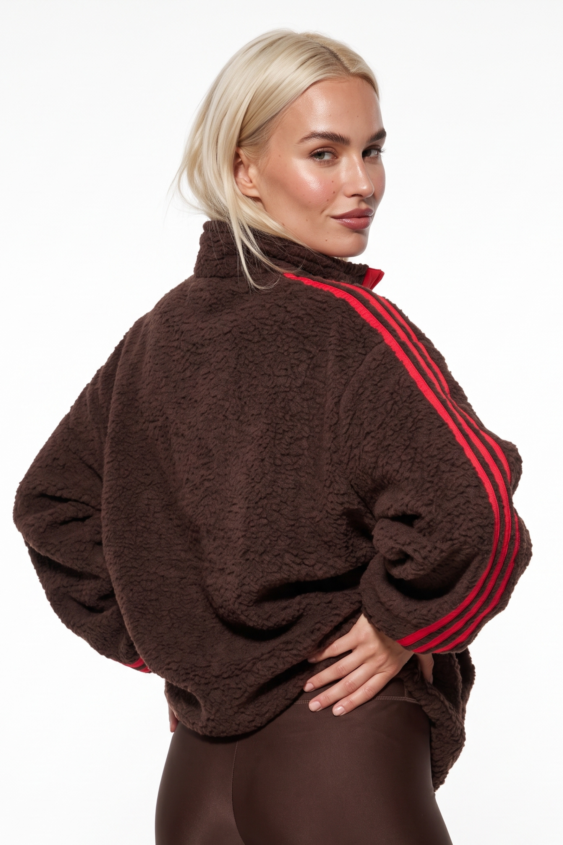 THE VECTOR FLEECE IN CHOCOLATE