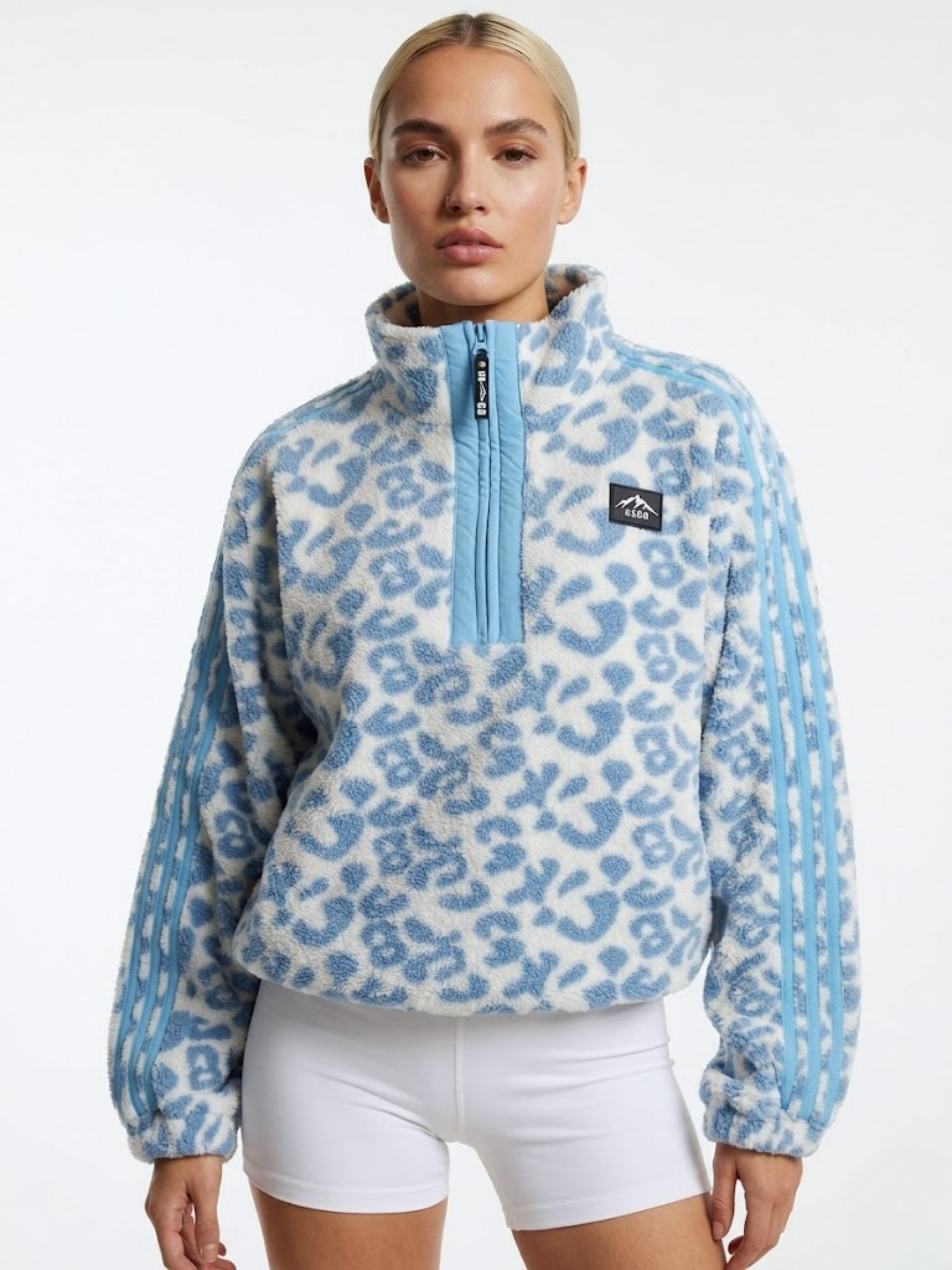 THE VECTOR FLEECE IN BLUE LEOPARD