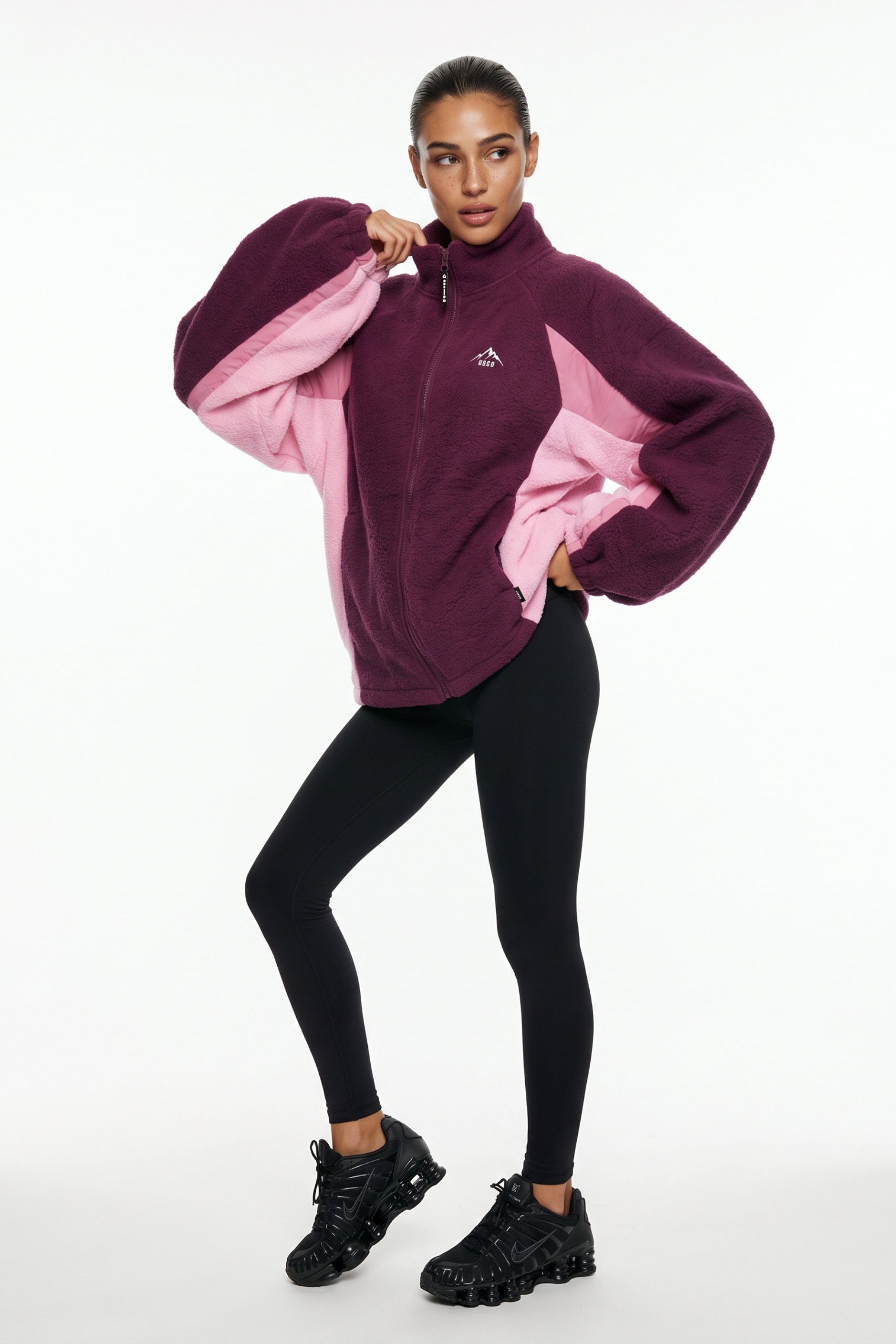 THE LUMI FULL-ZIP FLEECE IN BURGUNDY