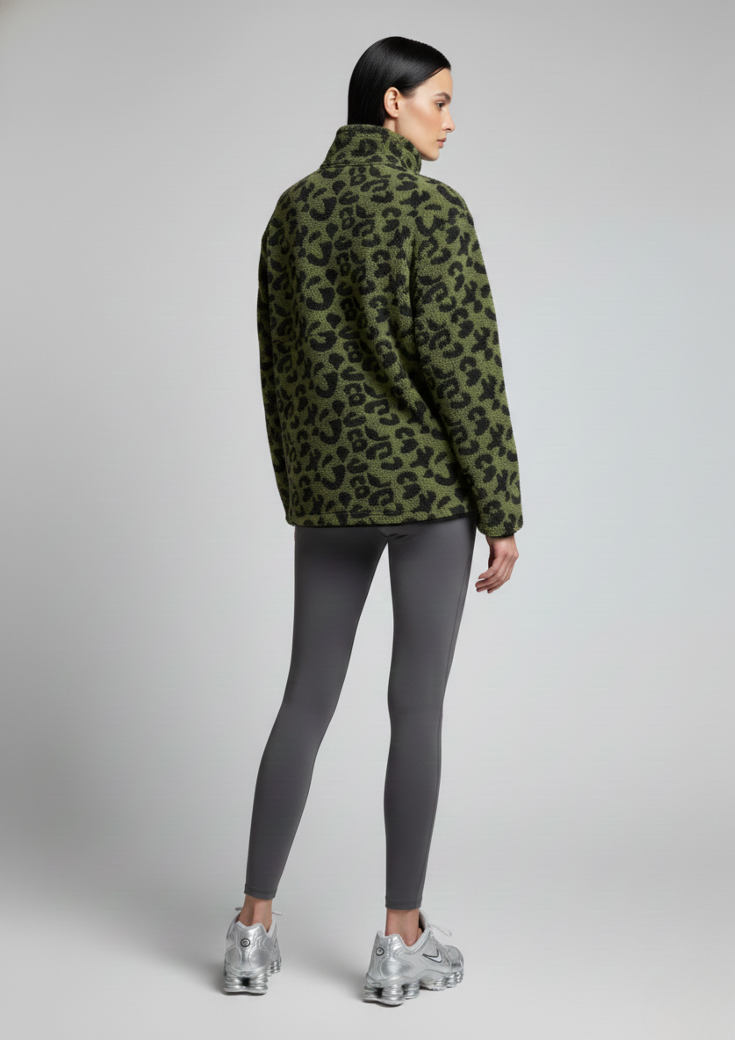The Trek fleece in Green Leopard