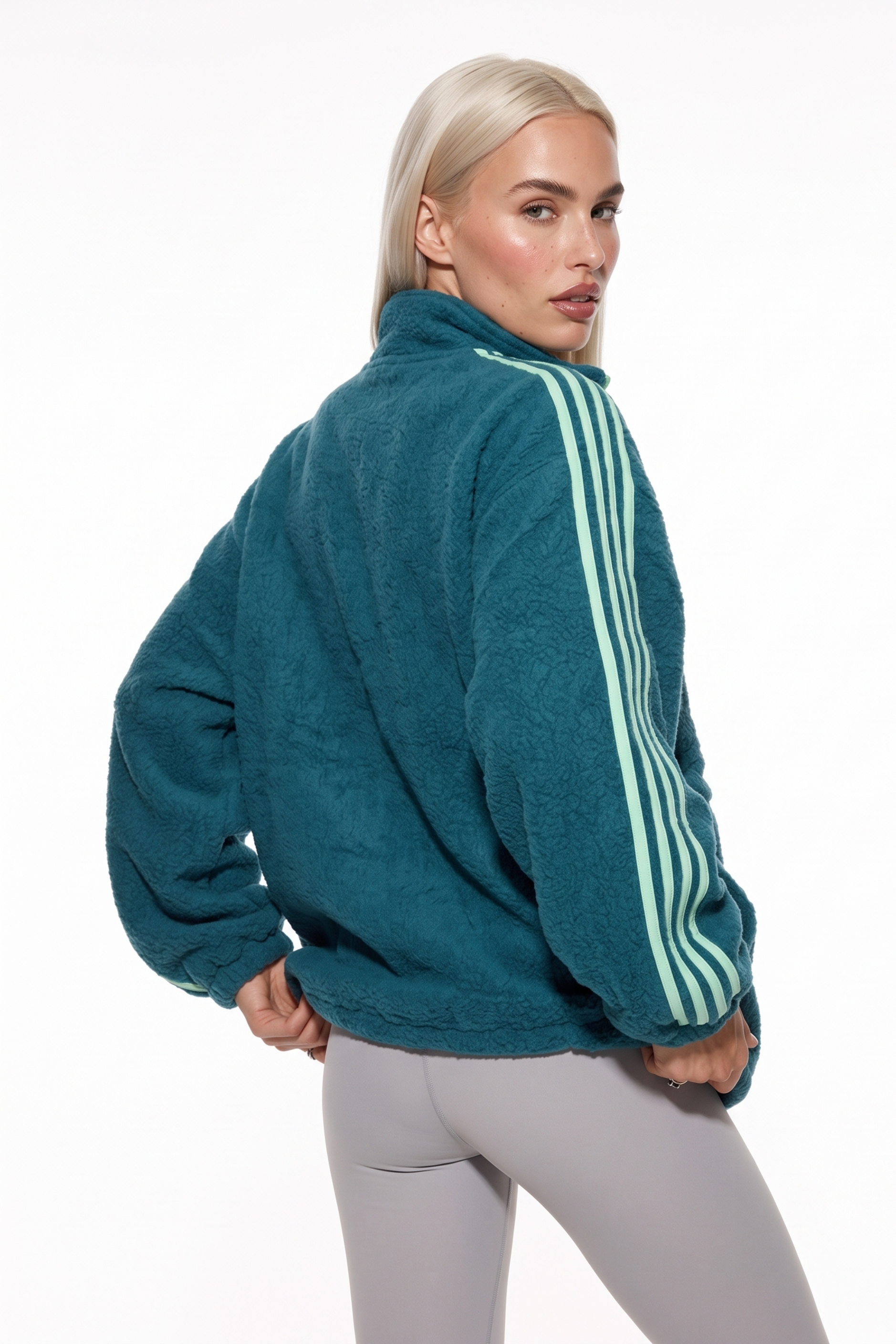 THE VECTOR FLEECE IN TEAL