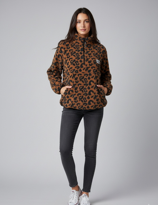 The Trek fleece in Dark Leopard