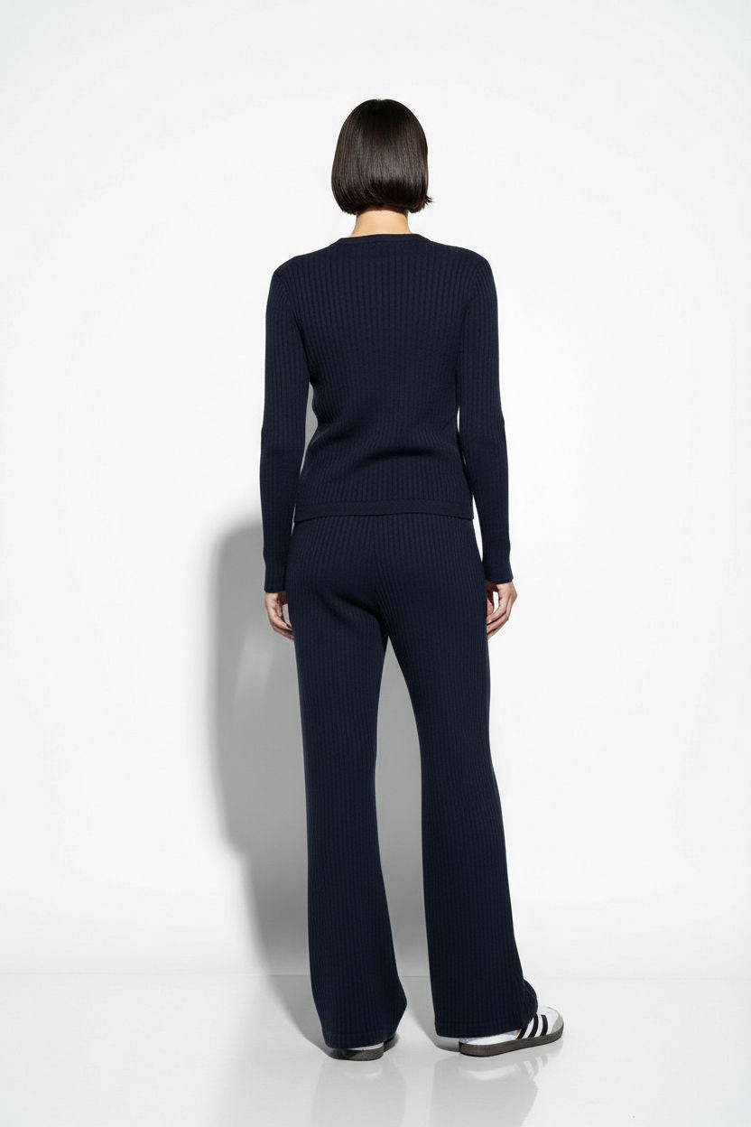 The Linear Rib Lounge Set in Navy