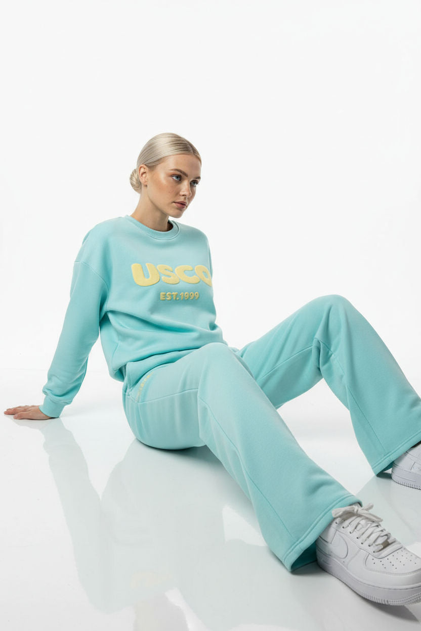 The Cloud-99 Tracky in blue