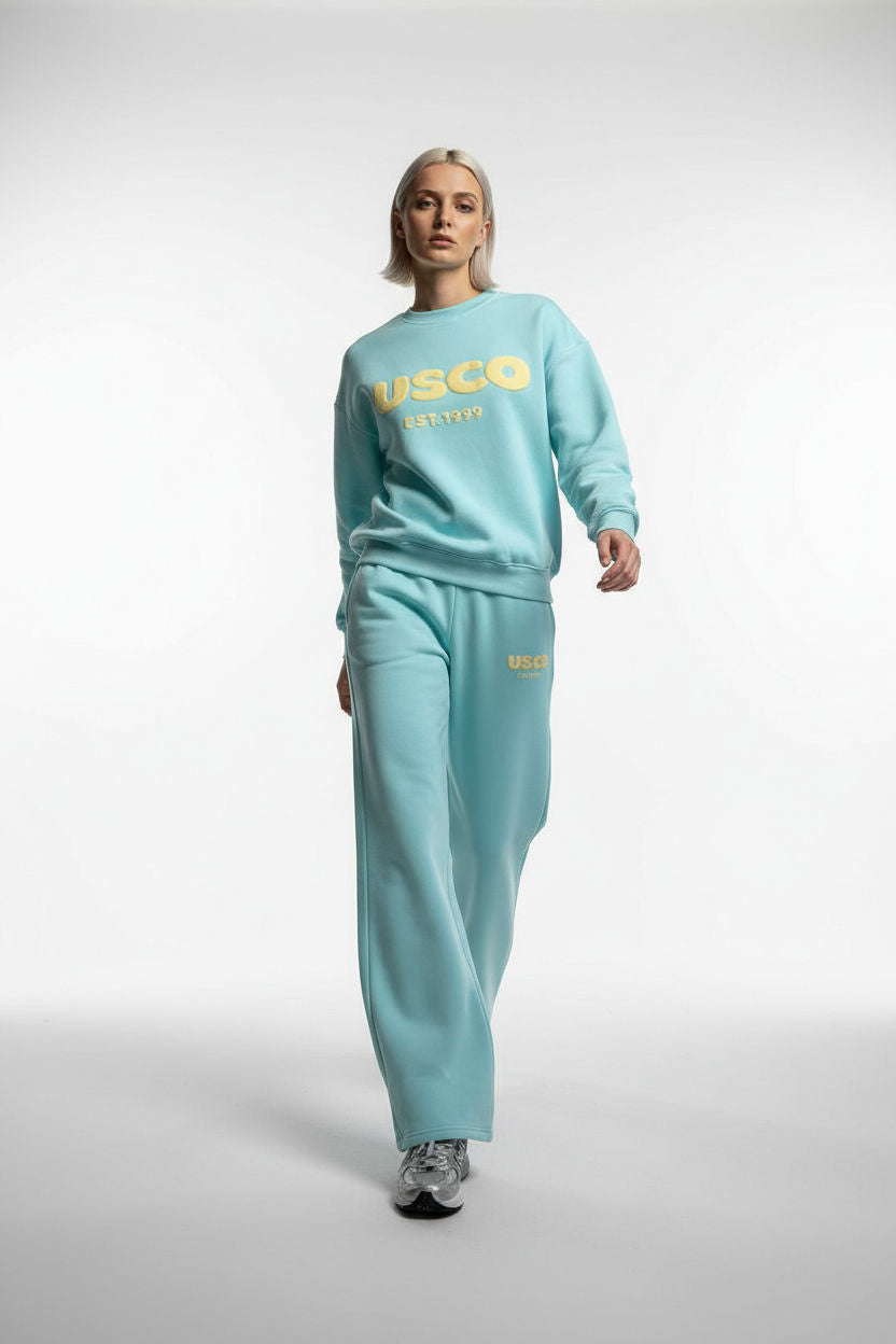 The Cloud-99 Tracky in blue