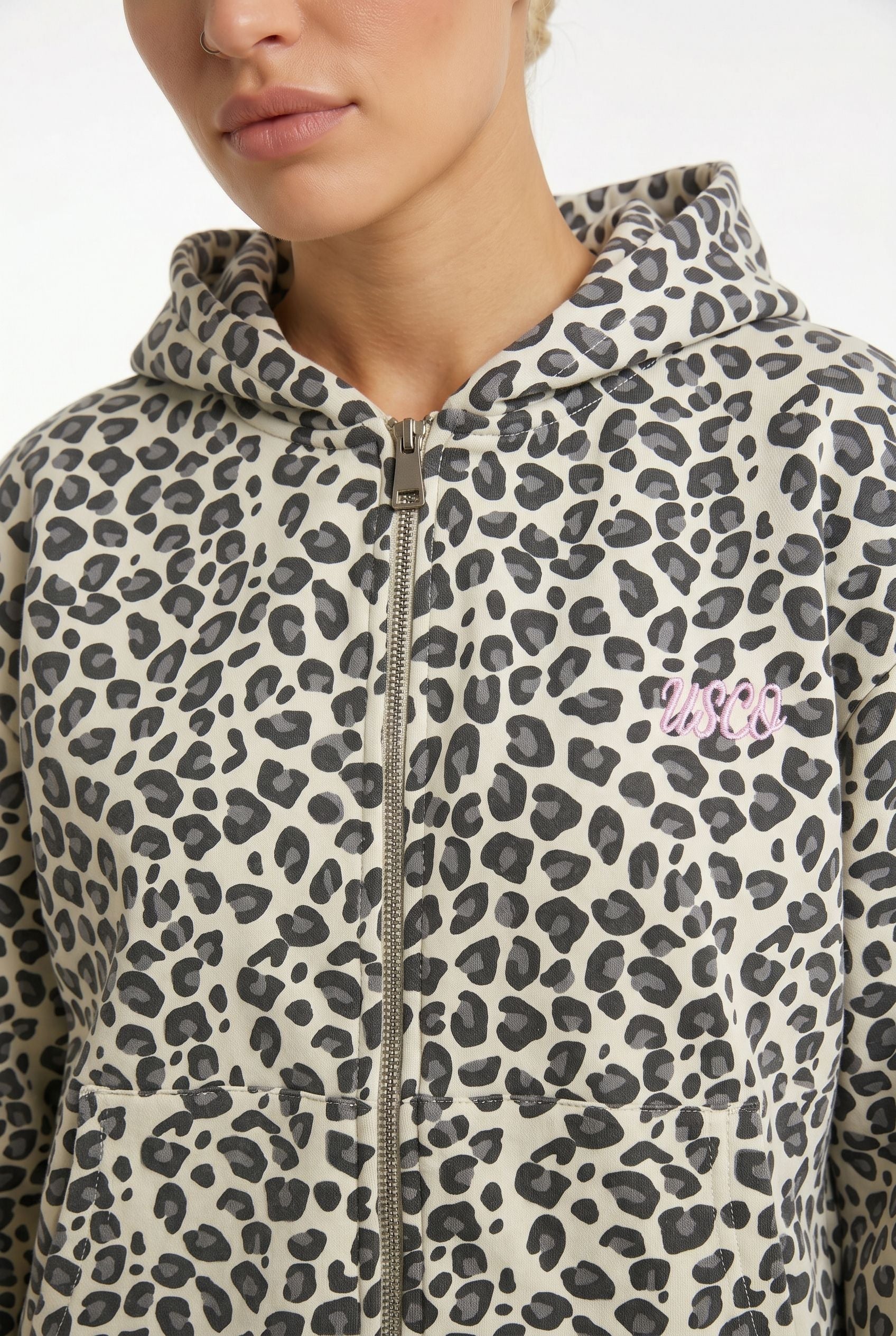 The Panthera Zip up