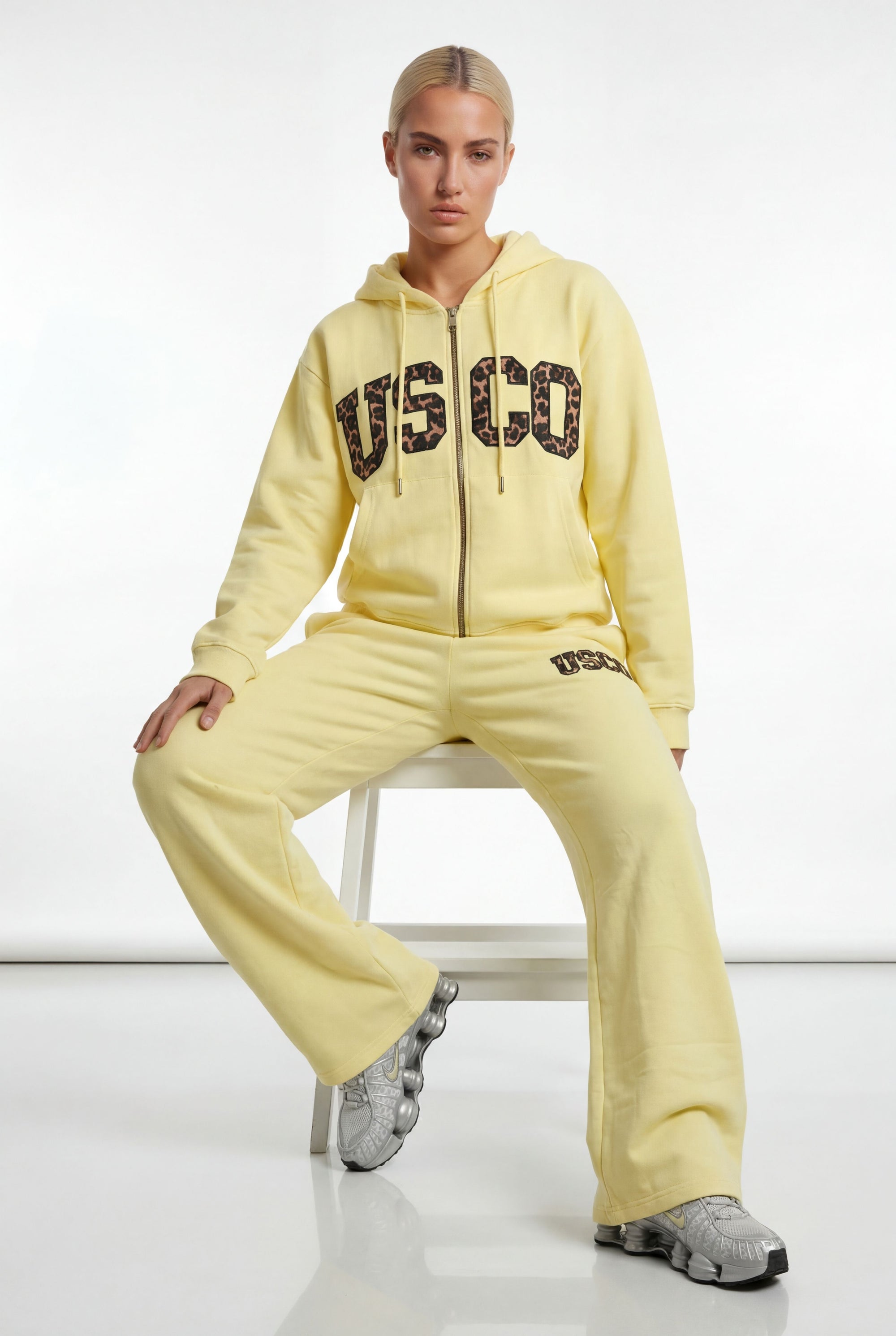 THE UNTAMED TRACKSUIT IN YELLOW