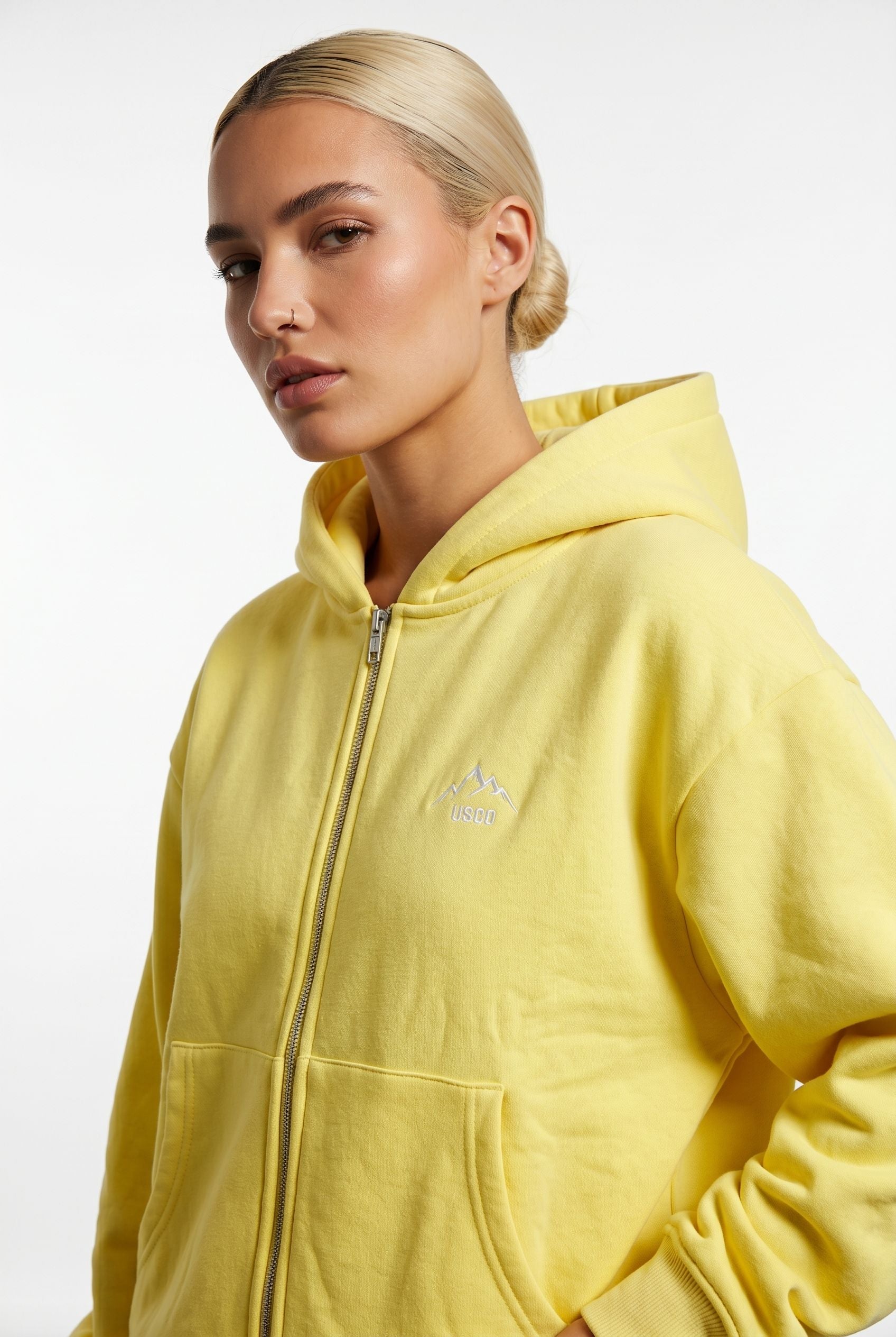 THE AURA SHORT SET IN YELLOW