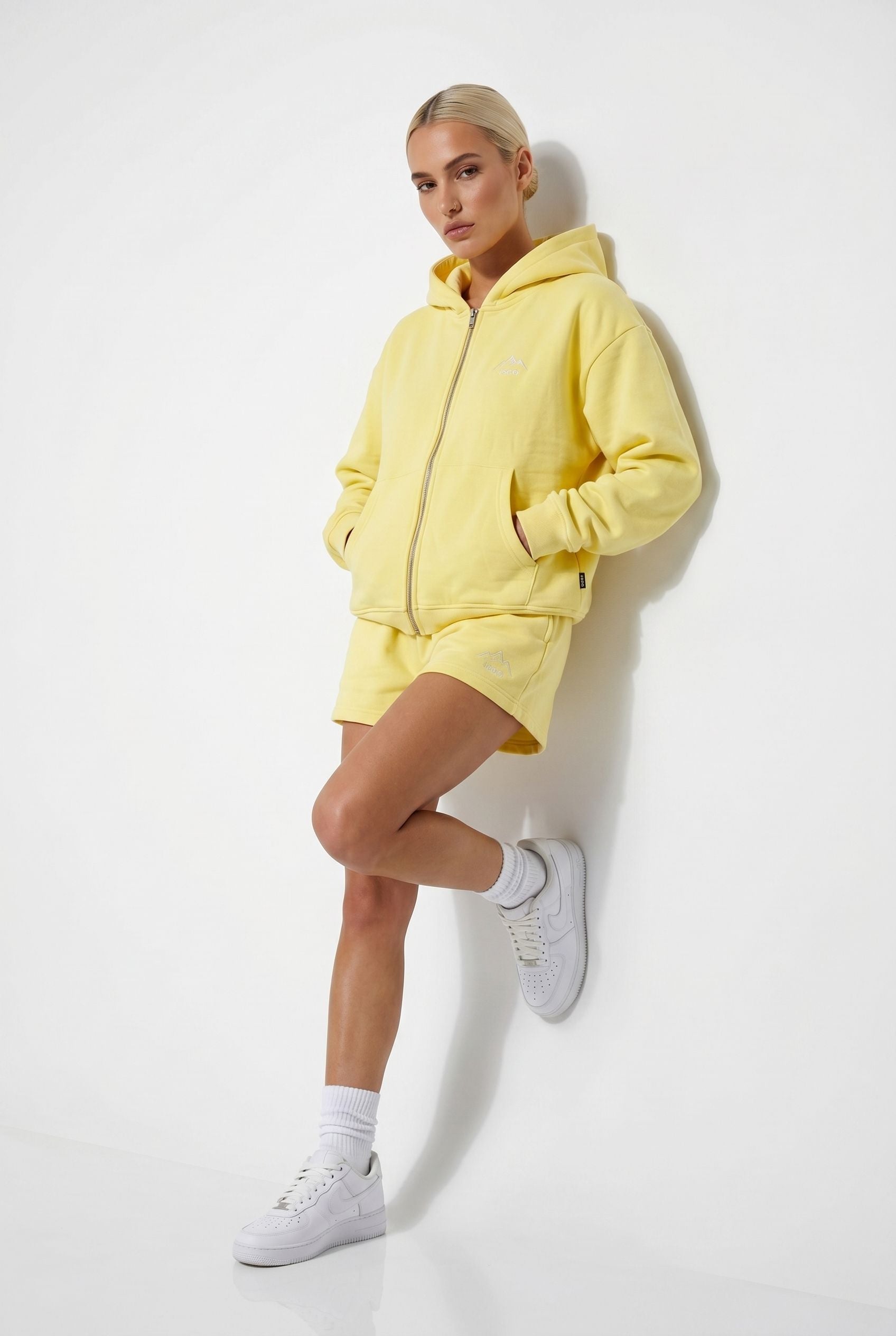 THE AURA SHORT SET IN YELLOW