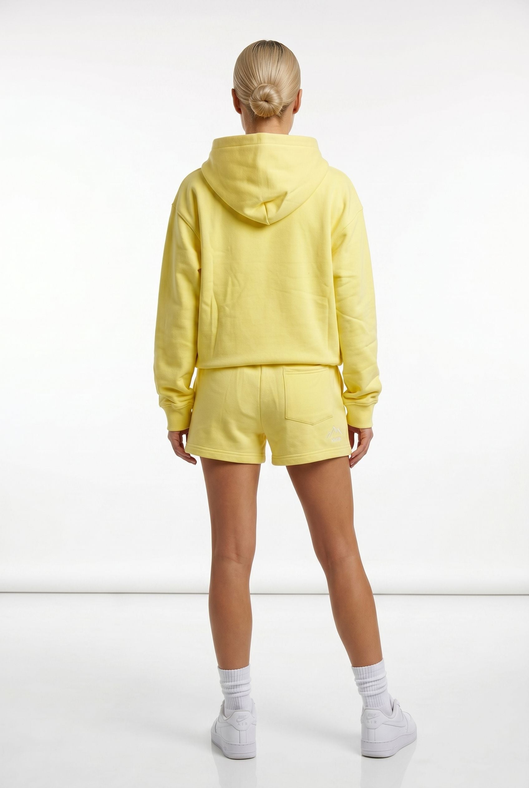 THE AURA SHORT SET IN YELLOW