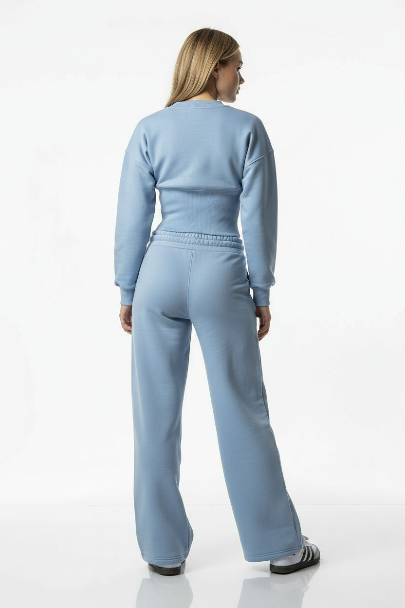 The Form Lounge Set in Blue