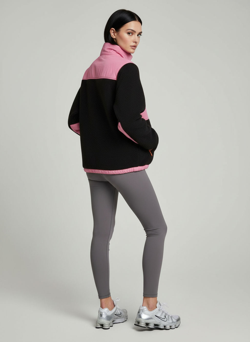 The AeroTherm Fleece in Pink/Black